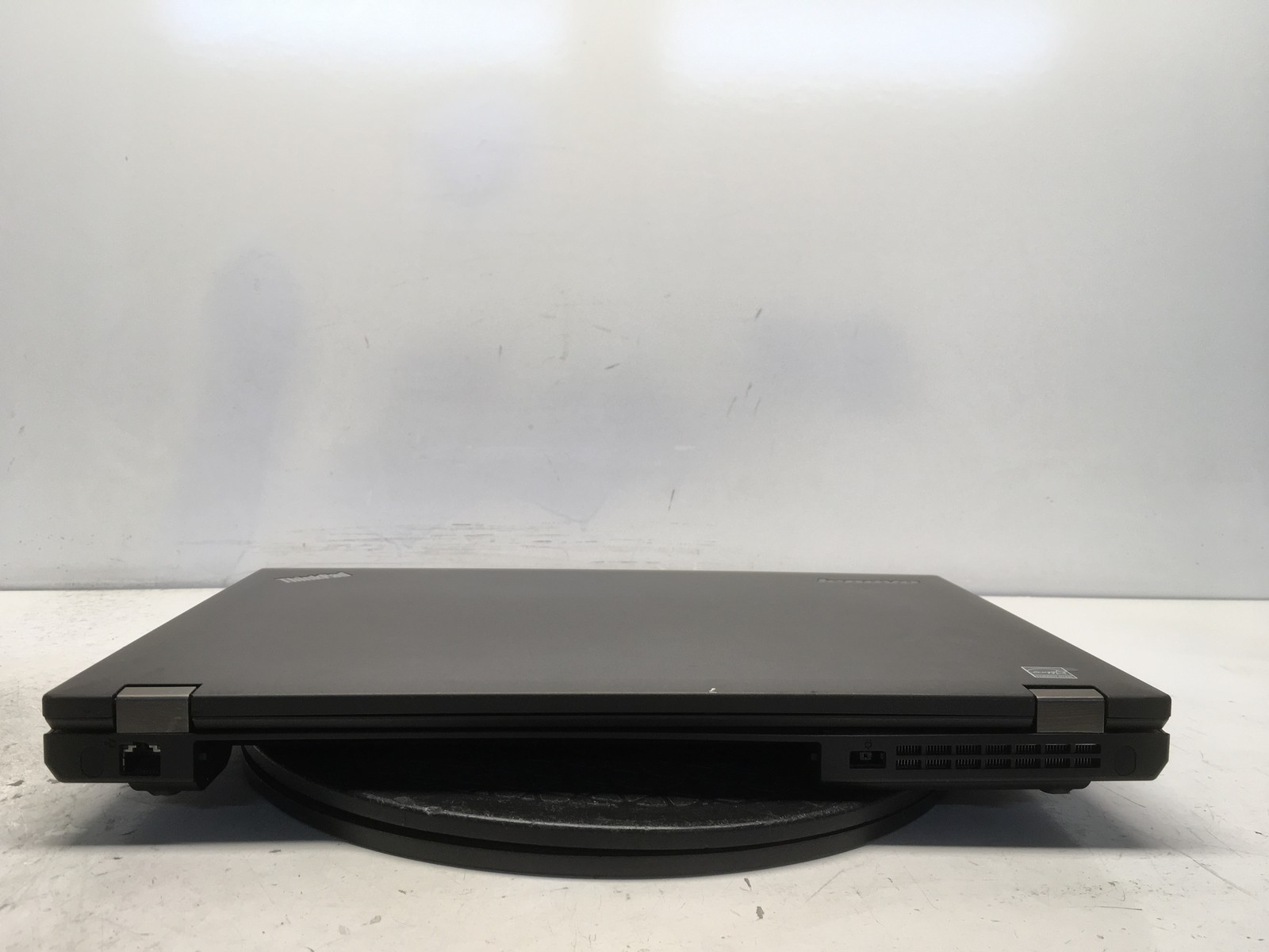 Lenovo ThinkPad T540P Intel i5-4300M 2.6GHz 2 GB NO HDD No Batt
