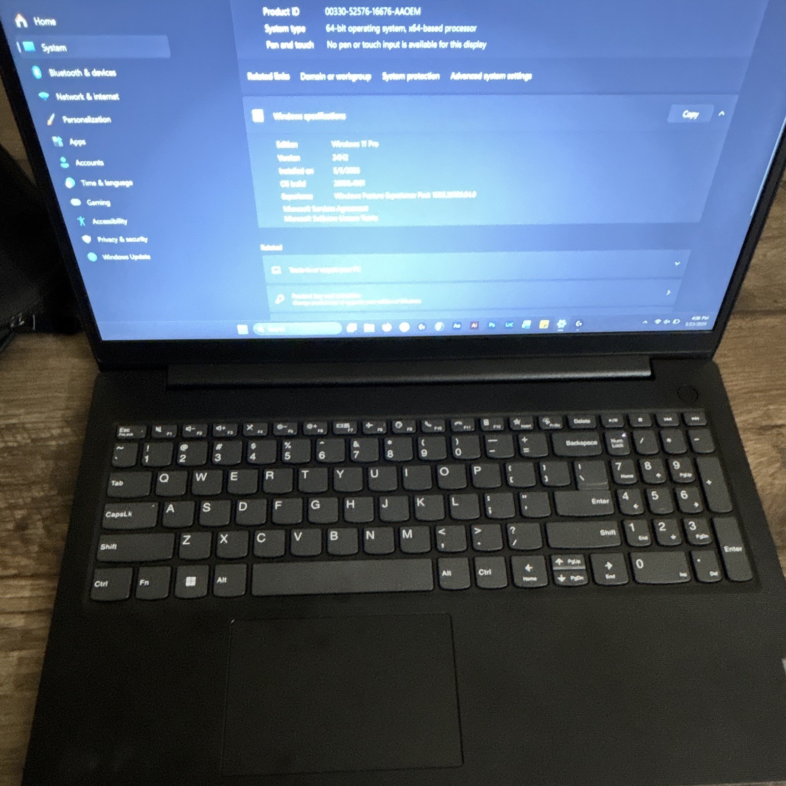 Lenovo V15 Laptop bundle | Ryzen 7 7730U | 40GB RAM | 512GB SSD | Windows 11 Pro
