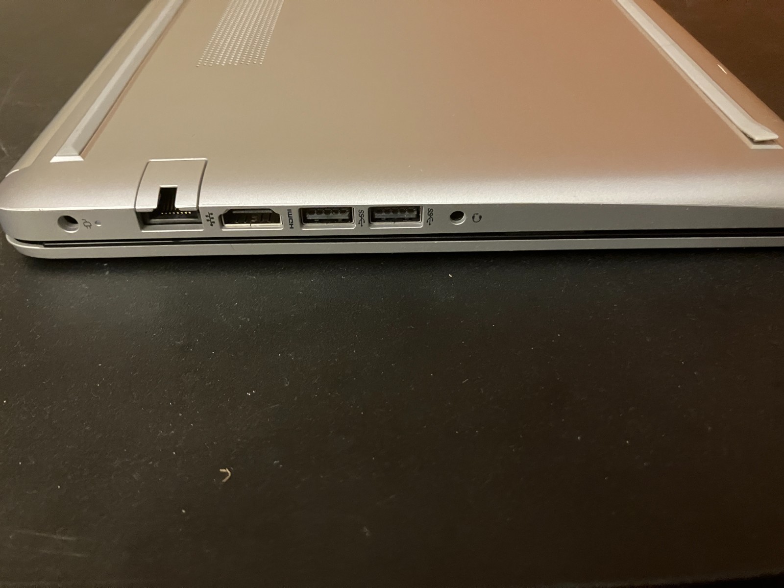 HP 14″ Laptop 14-dk0xxx AMD Ryzen 3 3200U 8GB RAM 256GB SSD Windows 11 Home