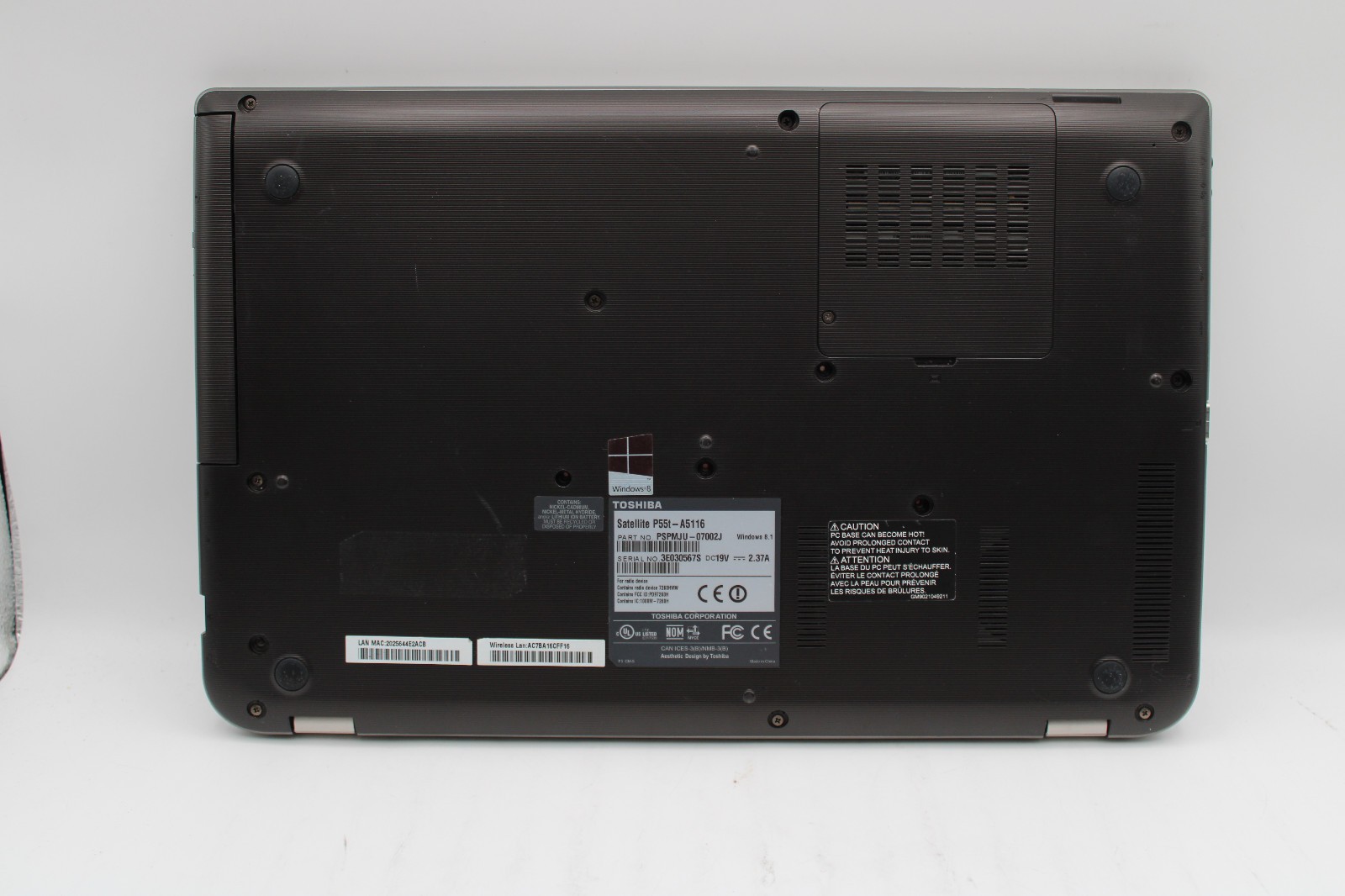 Toshiba Satellite P55t Touch i5-4200U @ 1.6 GHz 8GB RAM No SSD No OS