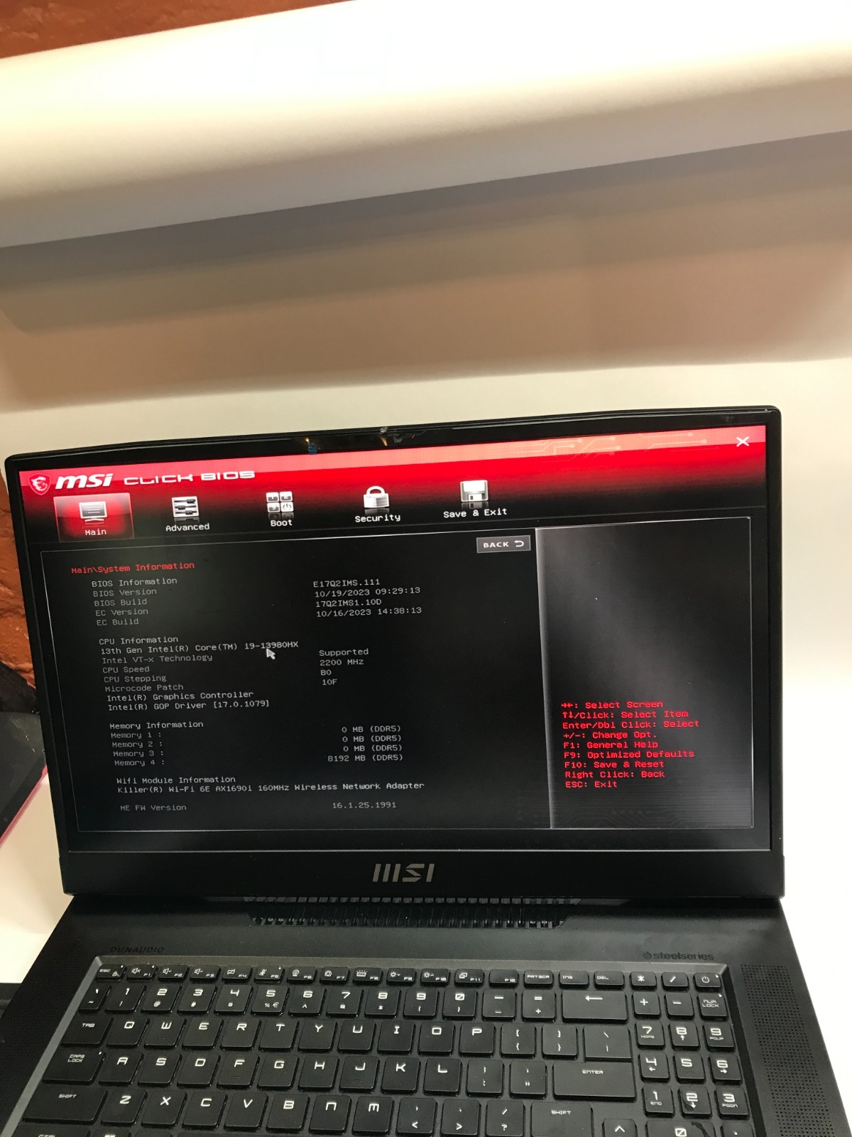 MSI Titan GT77HX 13VI-028US 17″ 4K Intel i9-13980HX 8GB RAM NO SSD/OS RTX 4090