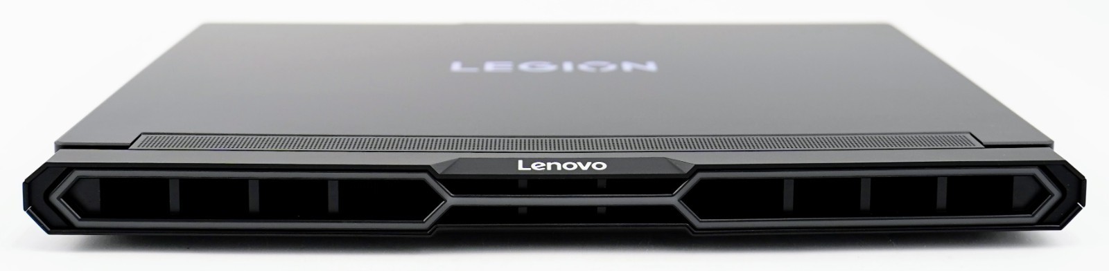 Lenovo 16″ Legion Pro 7i WQXGA OLED, Intel Ultra 9 275HX, RTX 5090, 32GB RAM 1TB