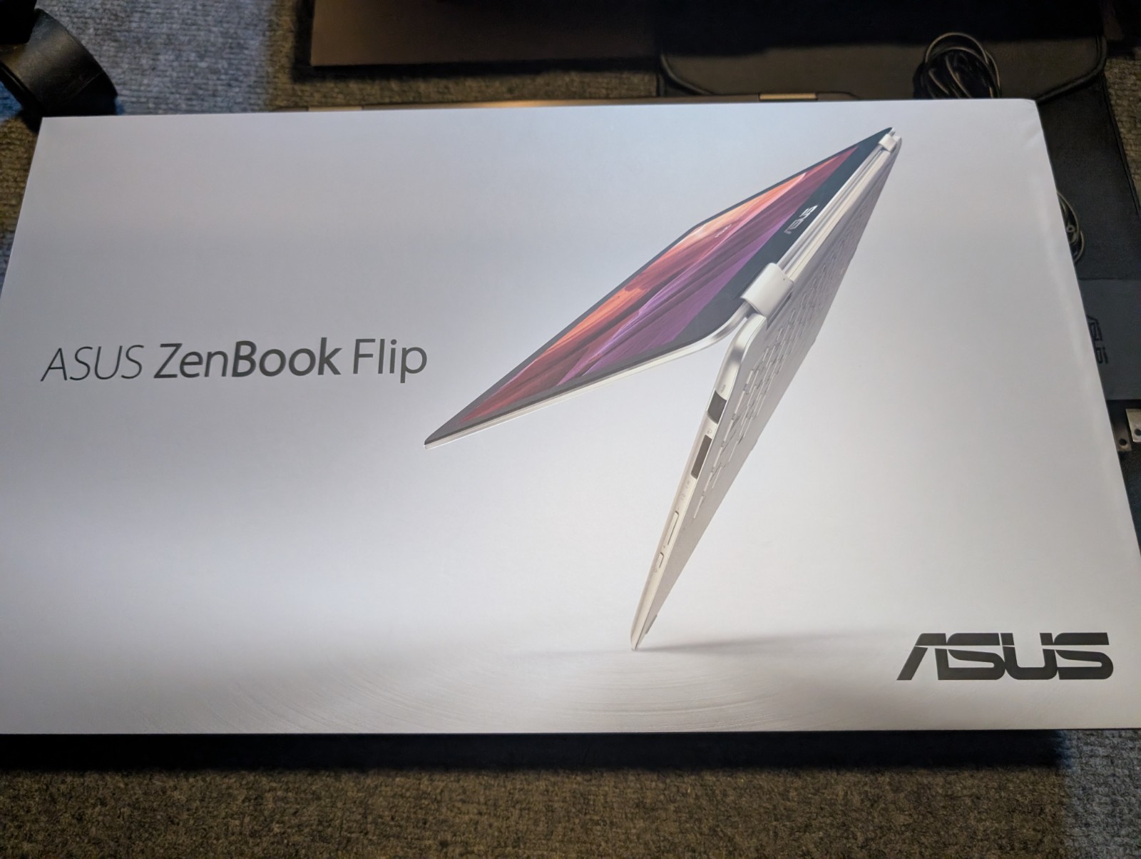 ​ASUS ZenBook Flip UX360C 13.3″ FHD Touch Laptop – Intel Core m3 – 8GB RAM – 256