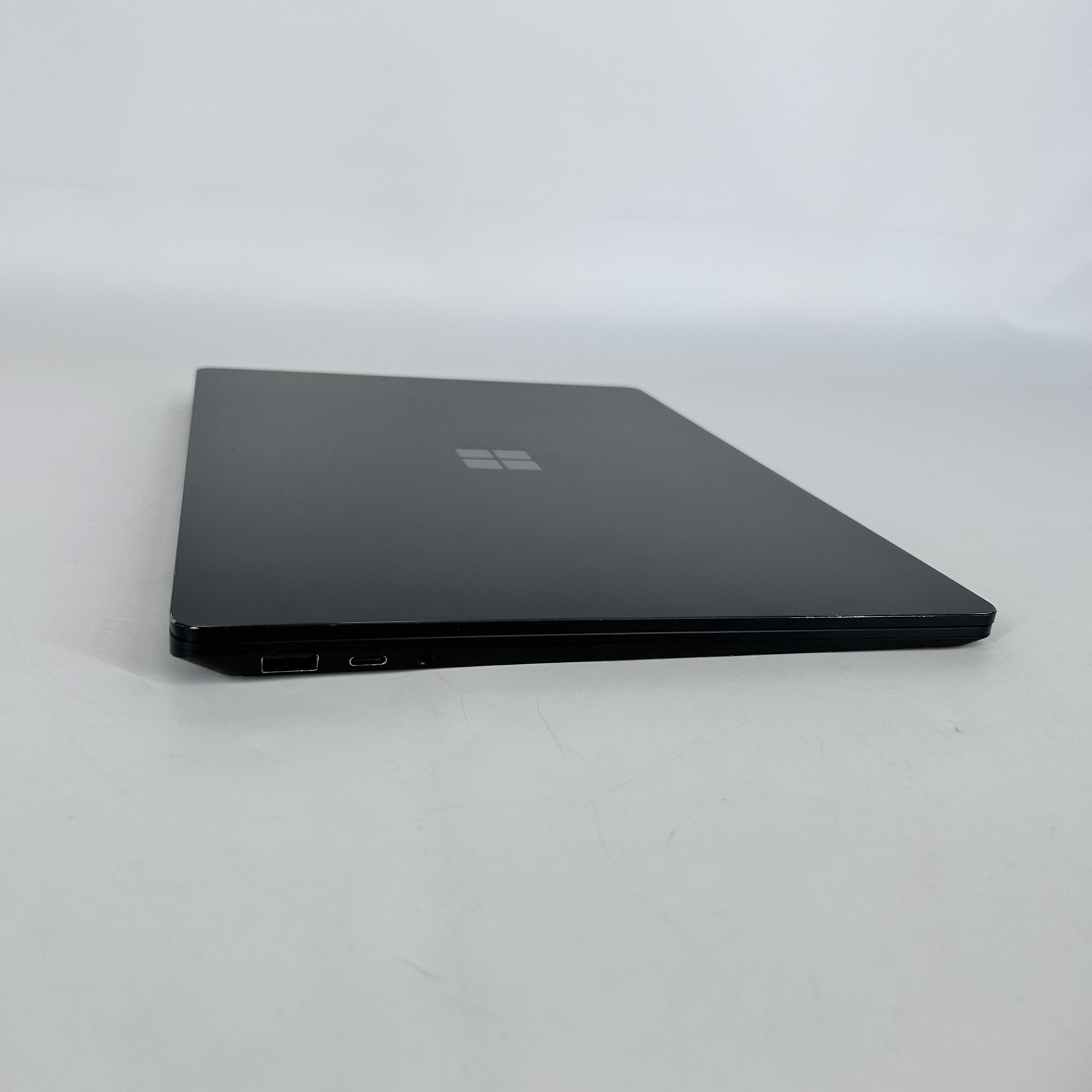 Microsoft Surface Laptop 5 13.5 2K TOUCH 2.7 GHz i7-1265U 16GB 512GB – GOOD