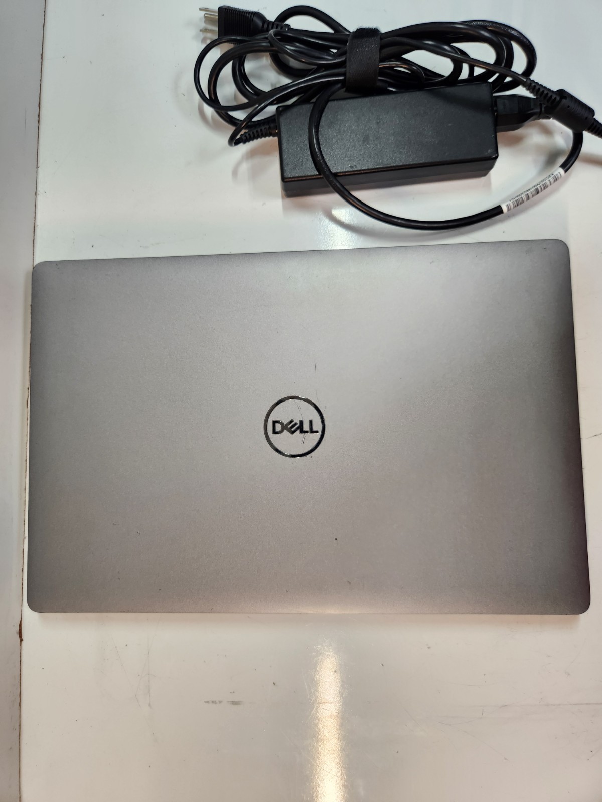Dell Latitude 5510 Core i5-10310U 16GB RAM 256GB NMVe Win11P W/ 65W AC Adapter