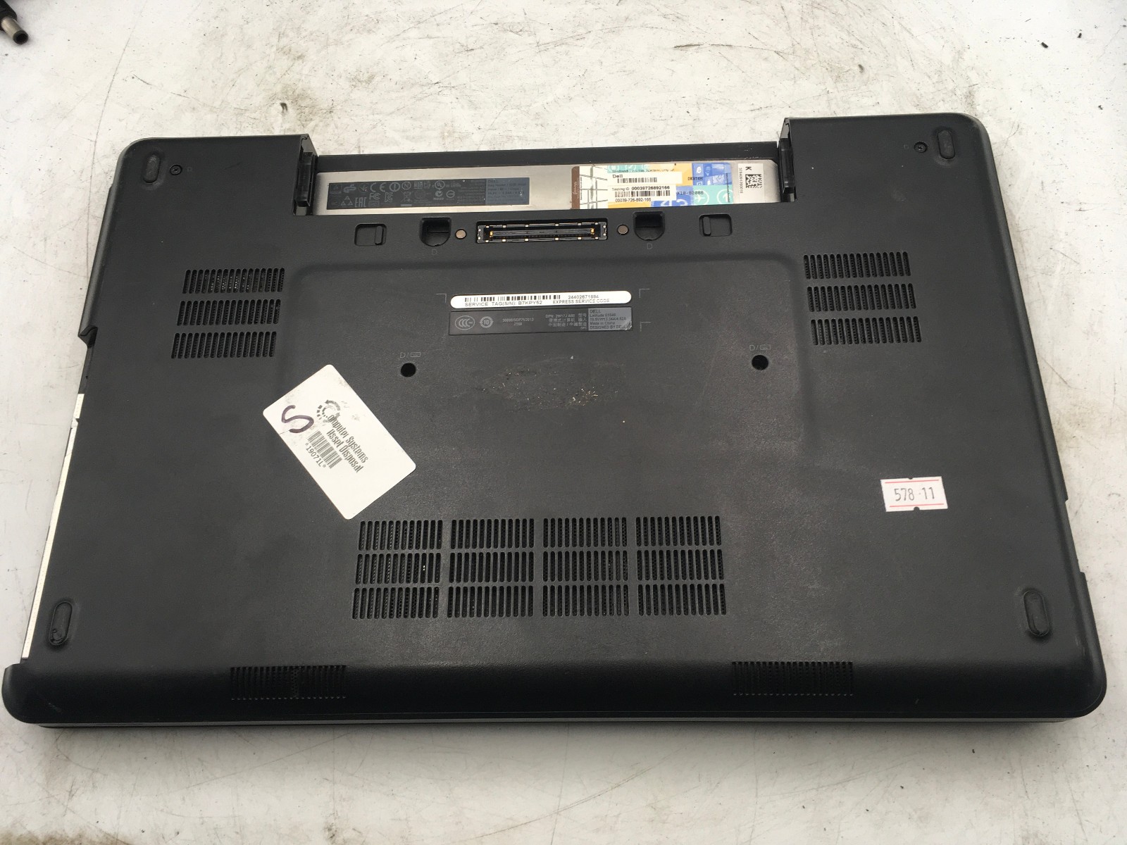 DELL LATITUDE E5540 – LINUX OS – INTEL I5 4TH GEN – 8GB RAM – 128GB HDD -READ-BB