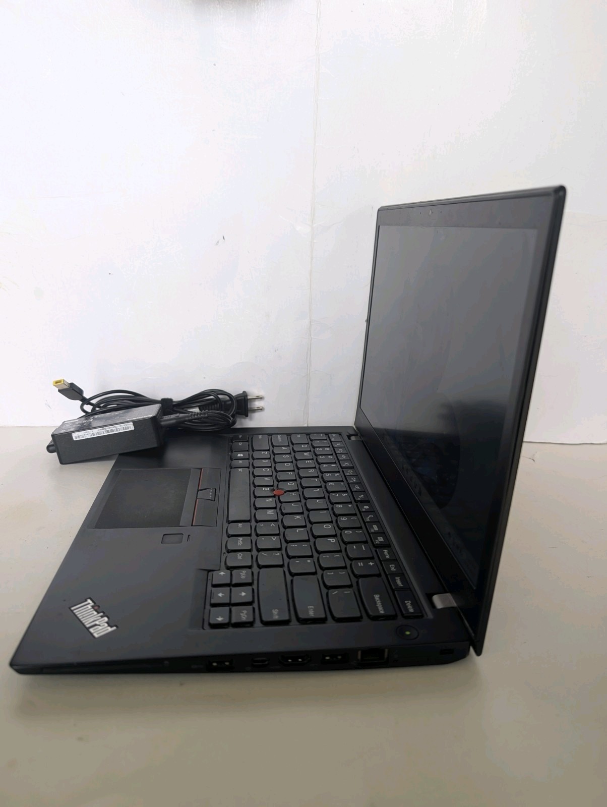 Lenovo ThinkPad T460s, i7-6600U 2.60Ghz, 8GB RAM, 256GB SSD BKLT Win 11