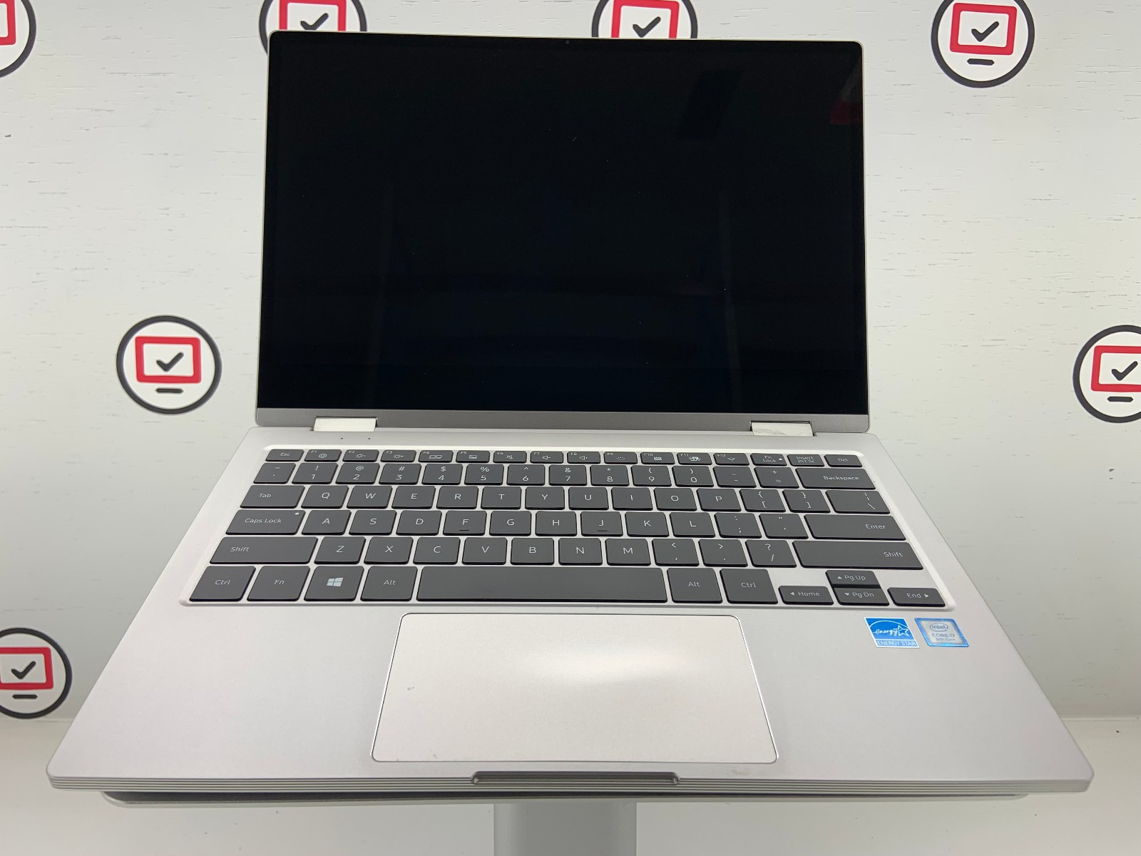 Samsung 9 Pro Notebook 13.3″ FHD Touchscreen Intel Core i7 256GB SSD 8GB Win11