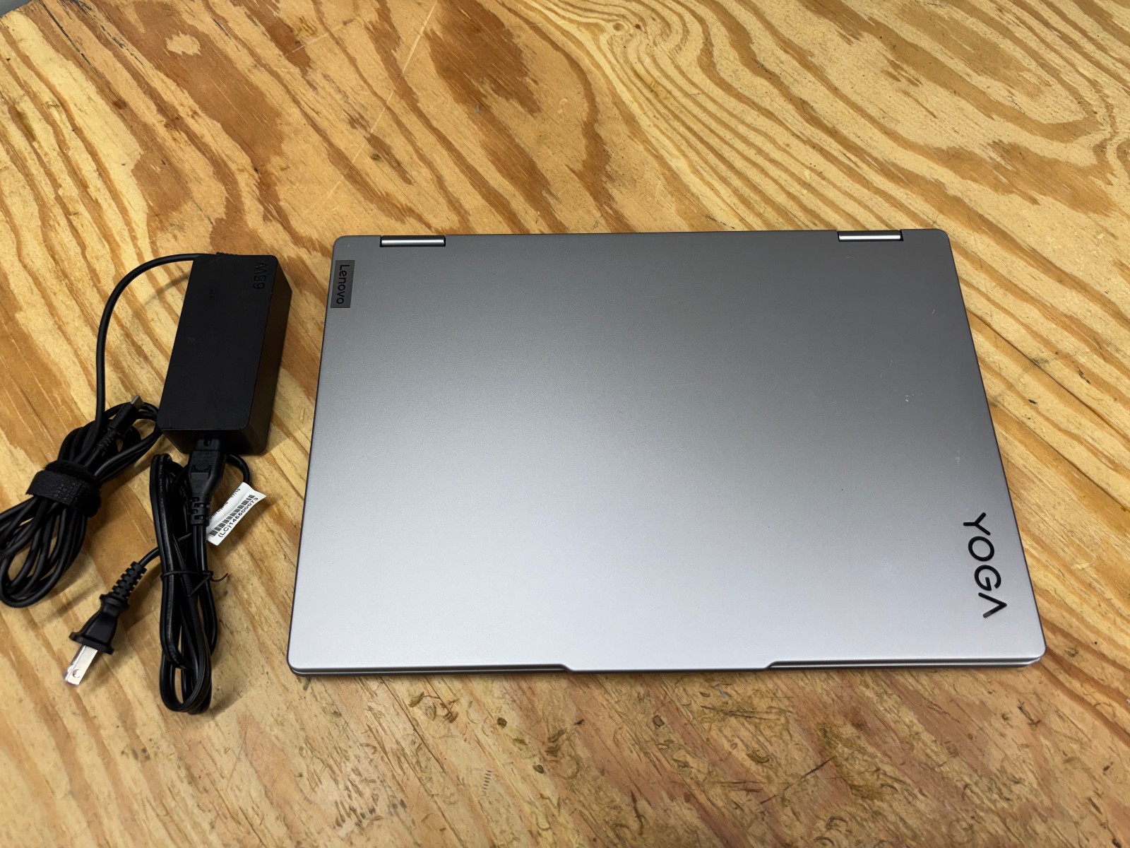 Lenovo Yoga 7 16″ 2-in-1 AMD Ryzen 5 7535U 8GB 512GB SSD Touch Win11