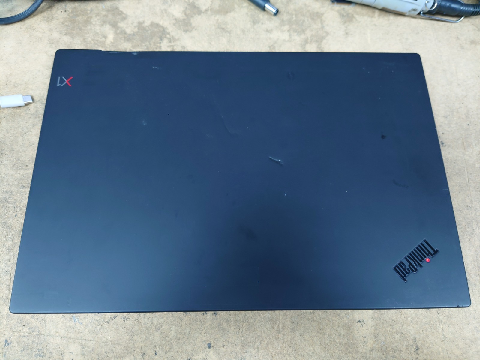 Lenovo X1 Carbon 7th Gen 14″ FHD i7-8665u 16GB RAM No OS/SSD