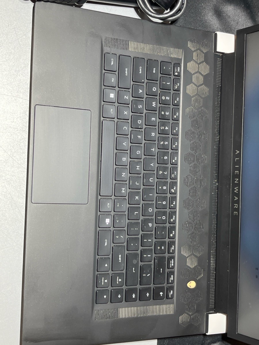 ALIENWARE X17 R2 3080TI 2TBSSD INTEL I9 (H83006526)