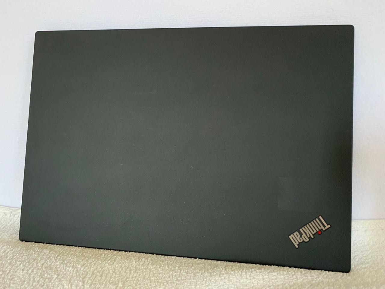 Lenovo ThinkPad T490 i5-8365U 16GB 1TB SSD 14.1” FHD IPS