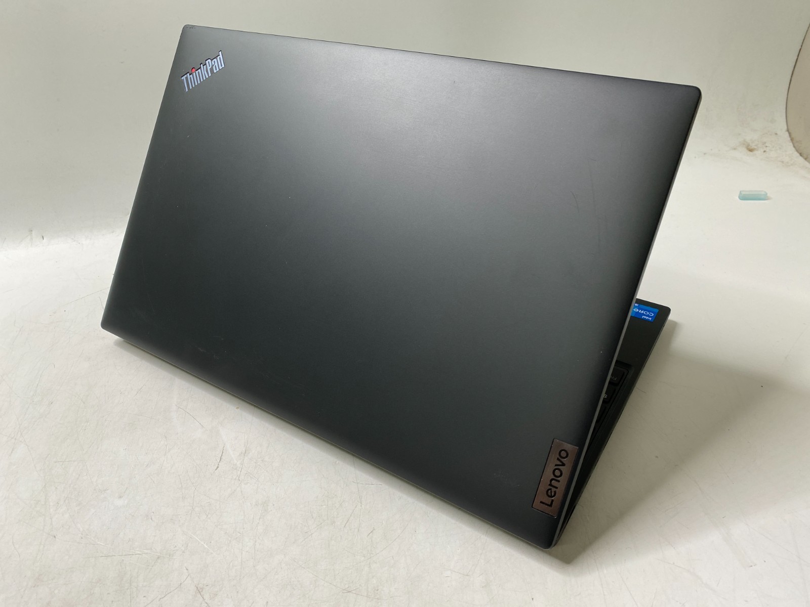 Lenovo ThinkPad L15 Gen 3 i5-1235U 16GB DDR4 256GB m.2 W11H w/ Charger