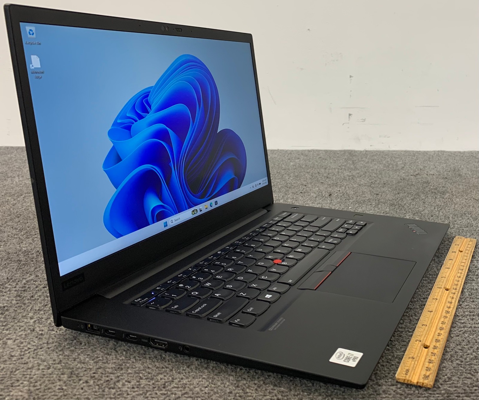Lenovo ThinkPad P1 Gen 3 15.6″ Laptop i7-10850H 16GB RAM 512GB NVMe