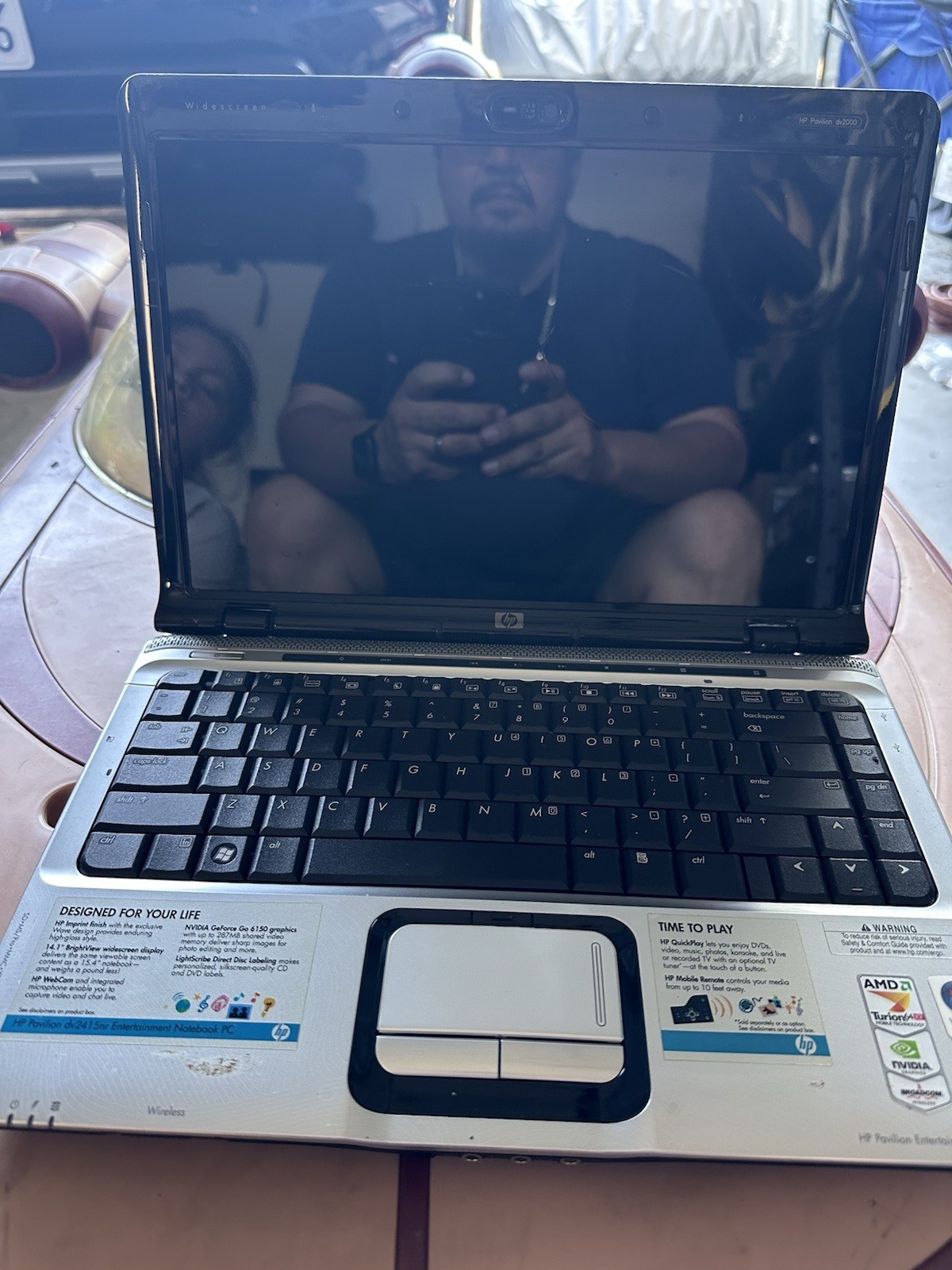 HP Pavillion DV2000 Laptop For Parts or Repair