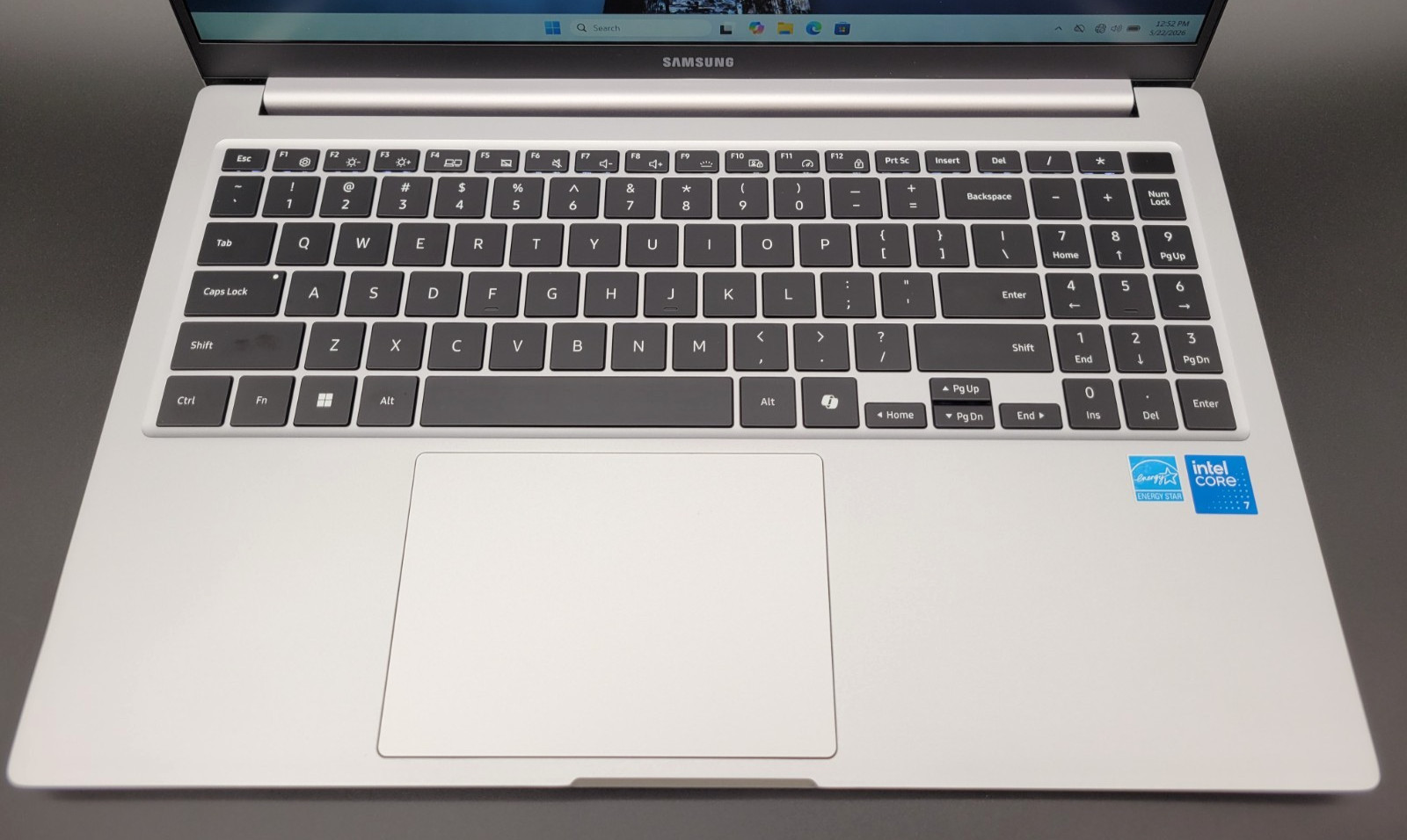 Samsung Galaxy Book4 15.6″ FHD Core 7 150U 16GB 512GB SSD W11 NP750XGK-LS2US
