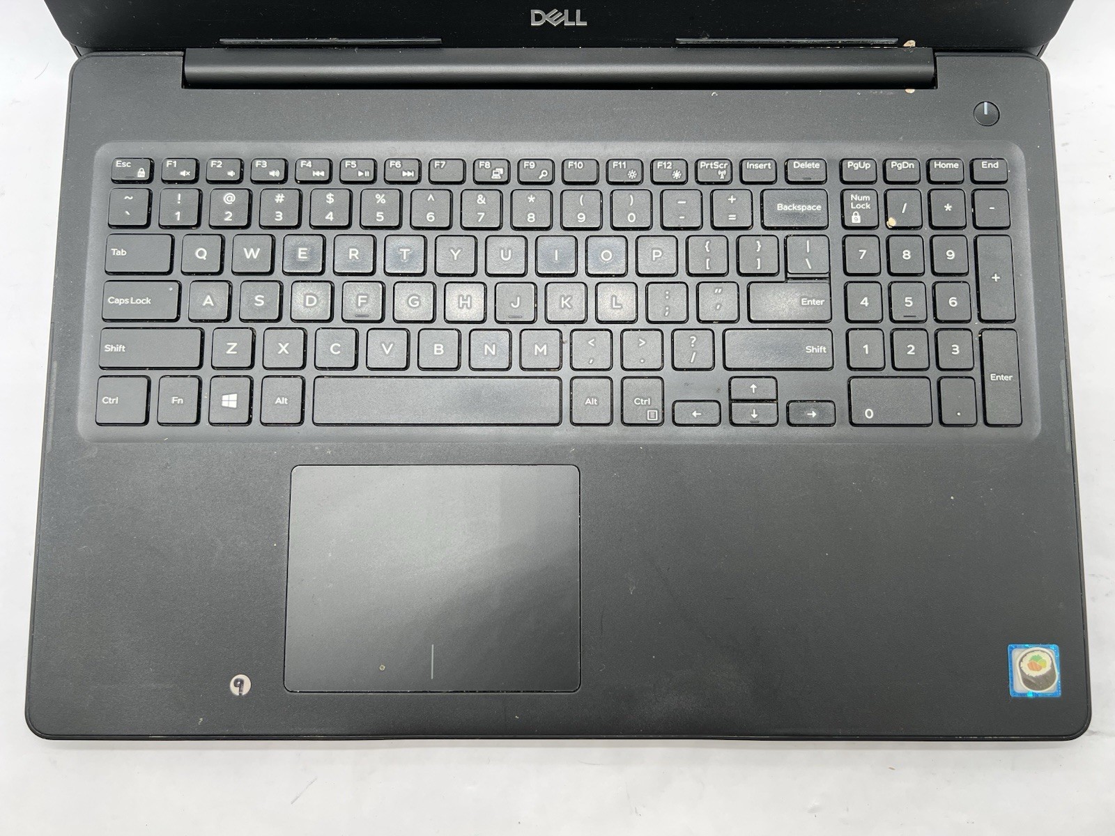Dell Latitude 3590, i7-8550U CPU, @ 1.80GHz, 8GB RAM, 256GB SSD-No OS/Charger