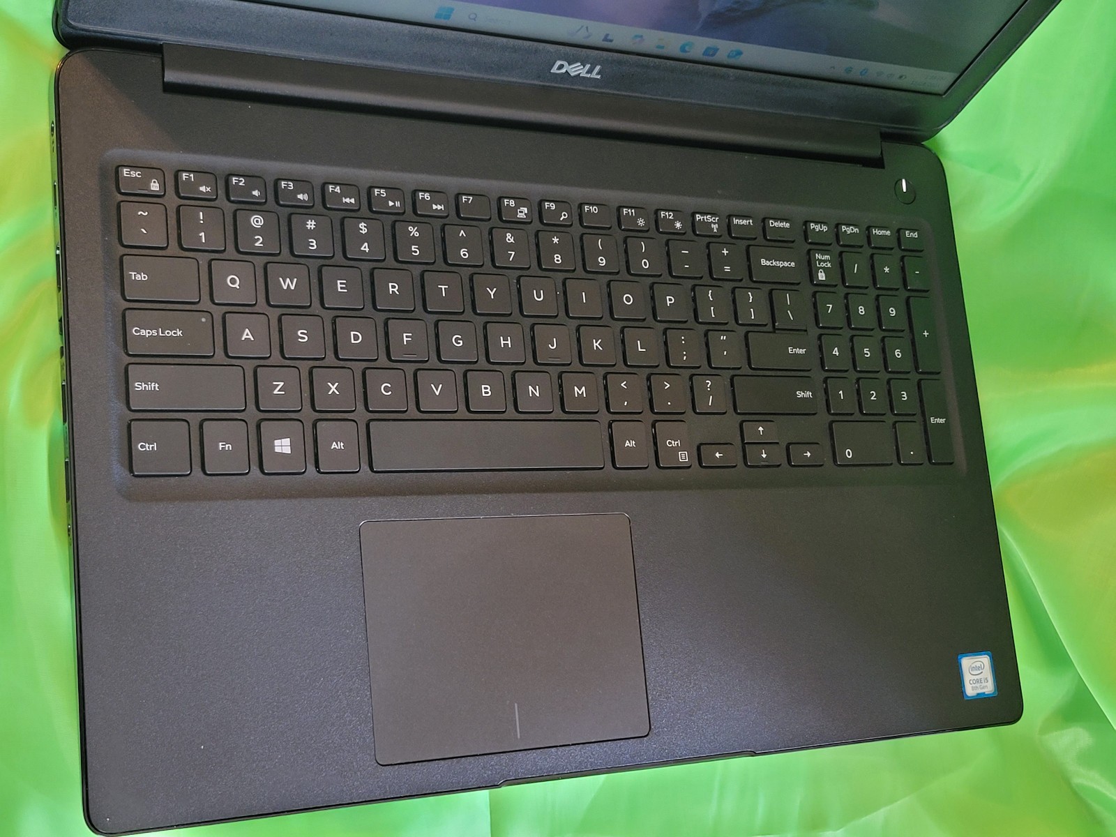 Dell Latitude 3500 32GB 1TB SSD Laptop W11 Pro Intel Core i5-8265u 1.6 GHz 15.5″