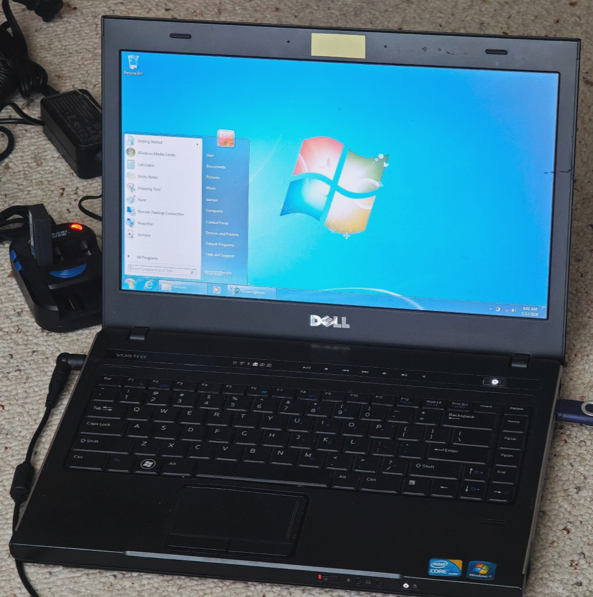 Dell Vostro 3400 – 500GB HDD, 4GB RAM, Intel i7 M640, Nvidia GT310M; NO WIFI