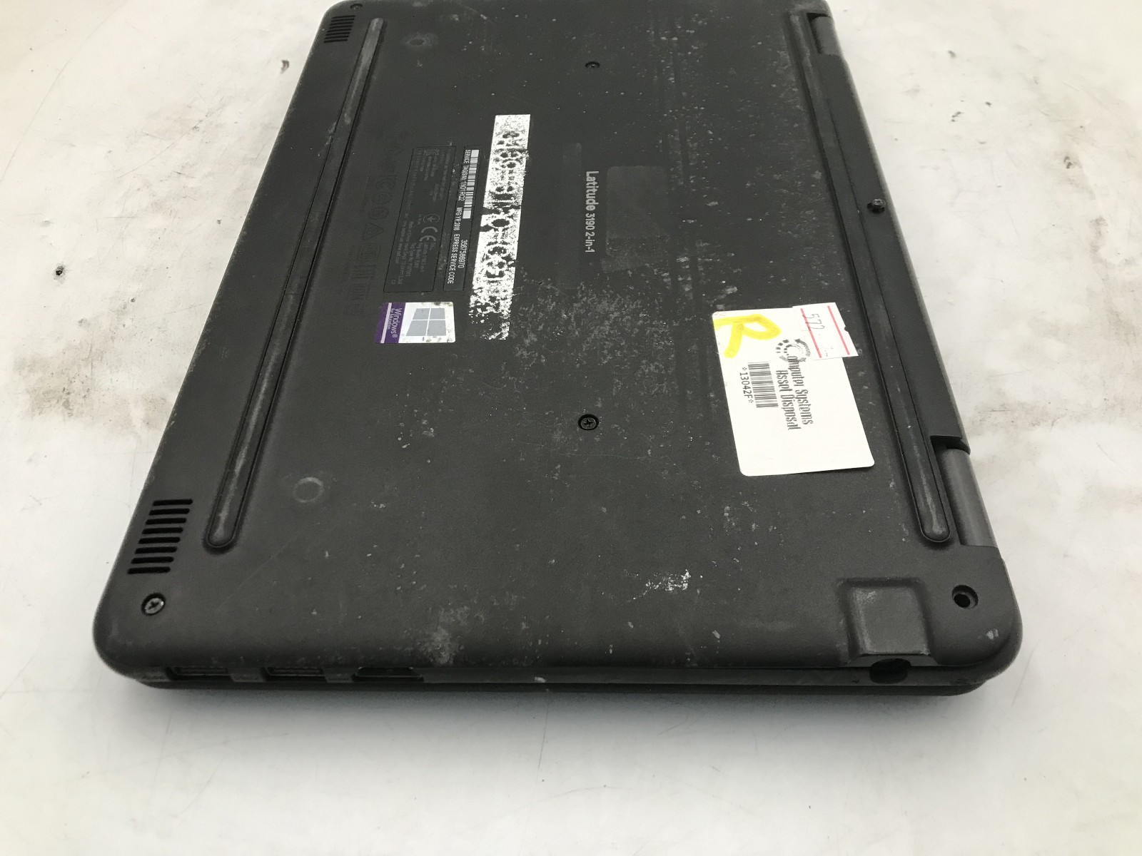 DELL LATITUDE 3190 -BOOTS TO BIOS- INTEL PENTIUM SILVER N5000 – 4GB RAM -READ-BB