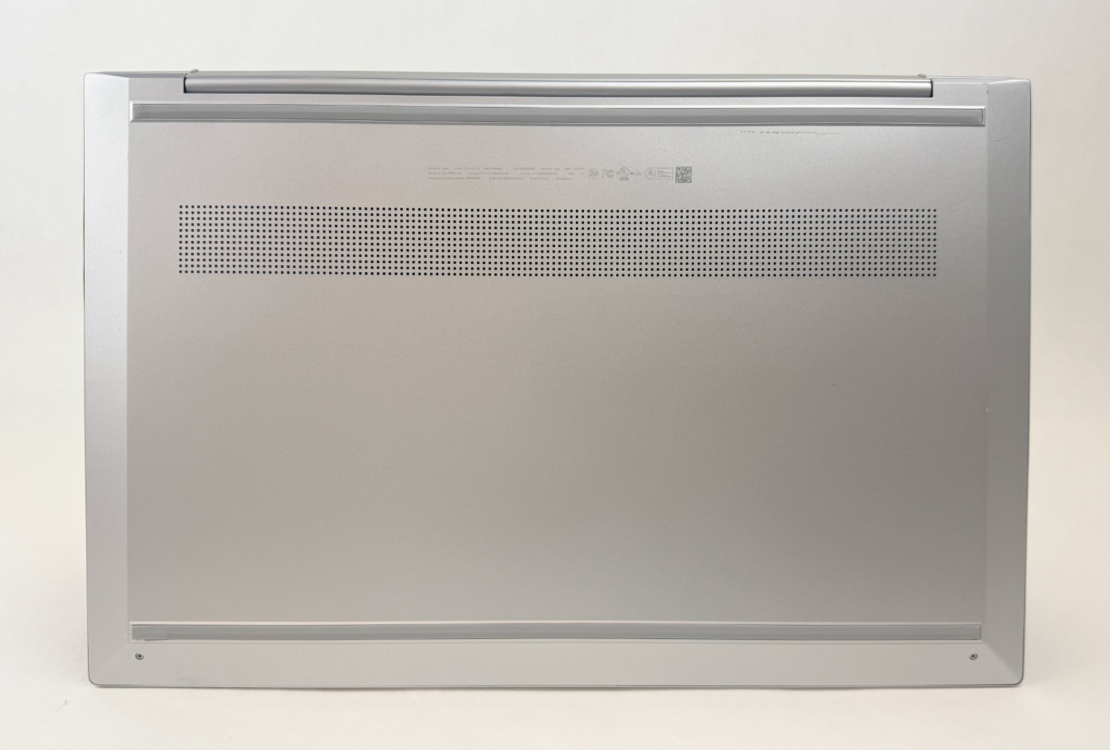 HP Envy 17t-cg100 CTO 17.3″ FHD Touch i7-1165G7 16GB 1TB SSD W11H