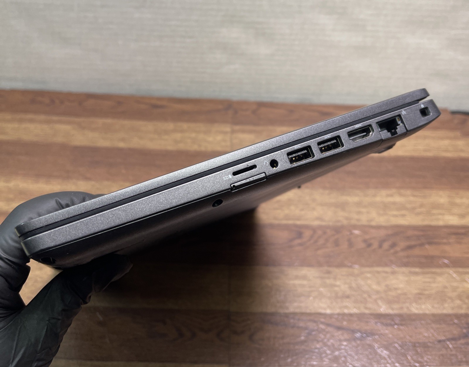 Dell Latitude 5400 14″ Core i5-8350U 1.70GHz 256GB SSD 8GB RAM DDR4