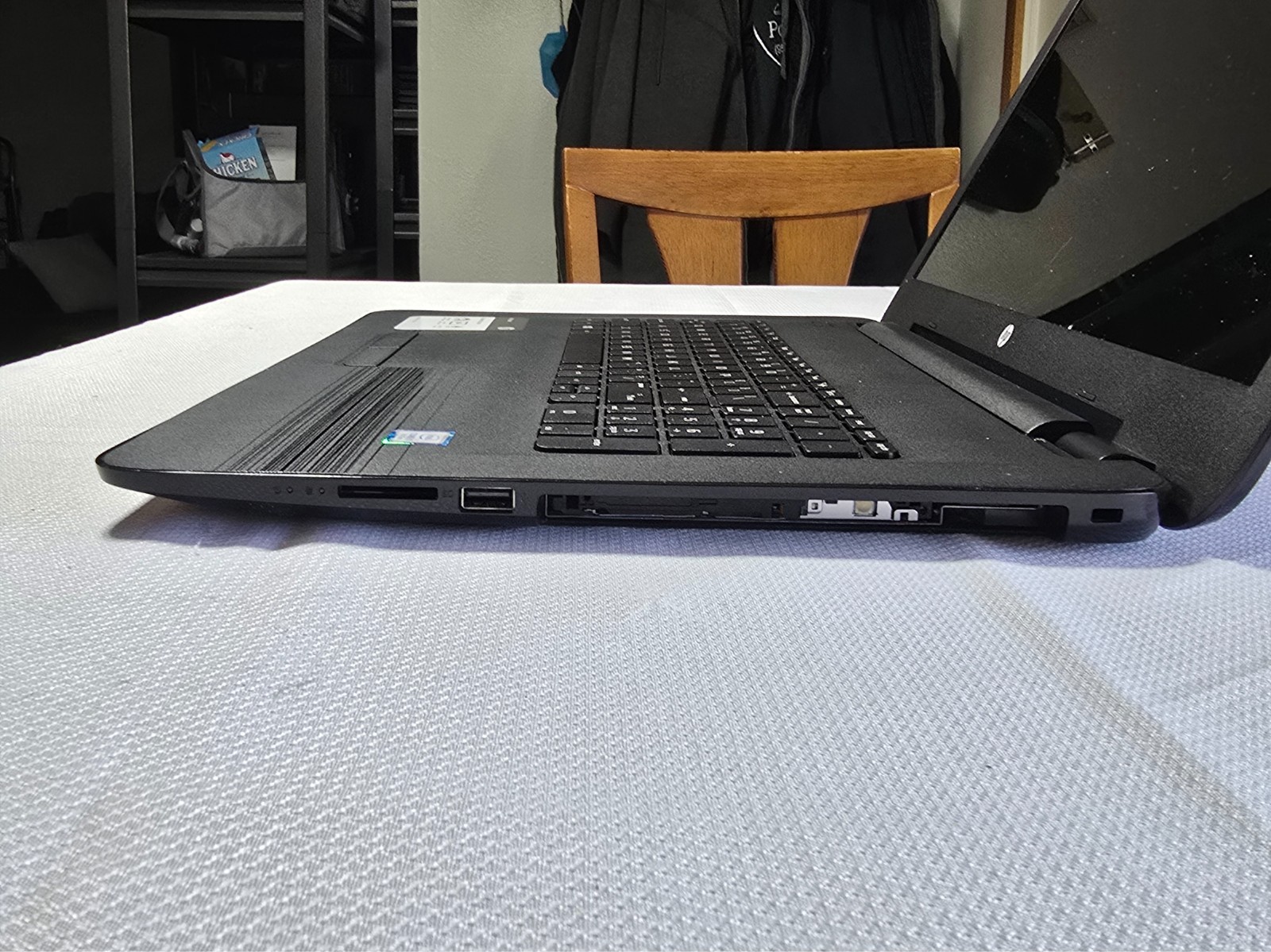 HP 17-X115DX Laptop – Intel i7 /8GB Ram/ Boots To Bios
