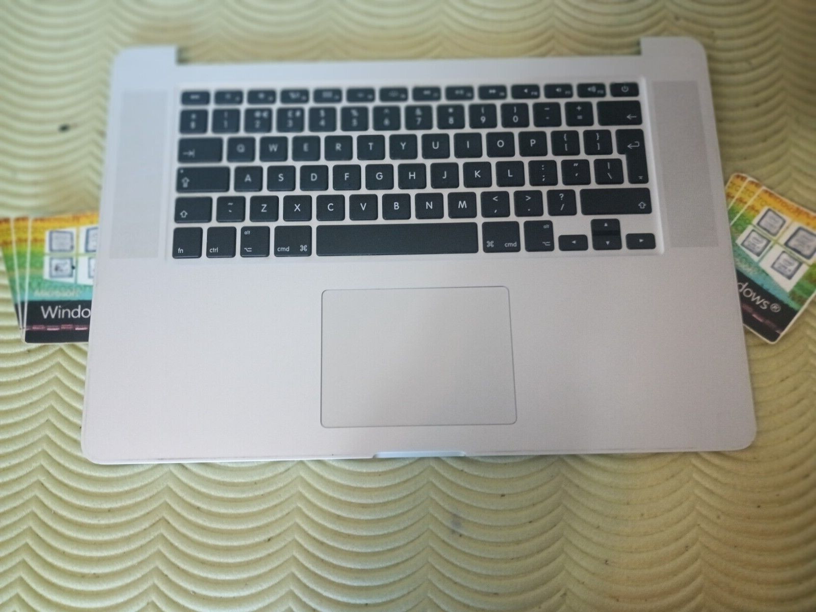macbook pro 15 a1286 2010 touchpad and keyboard