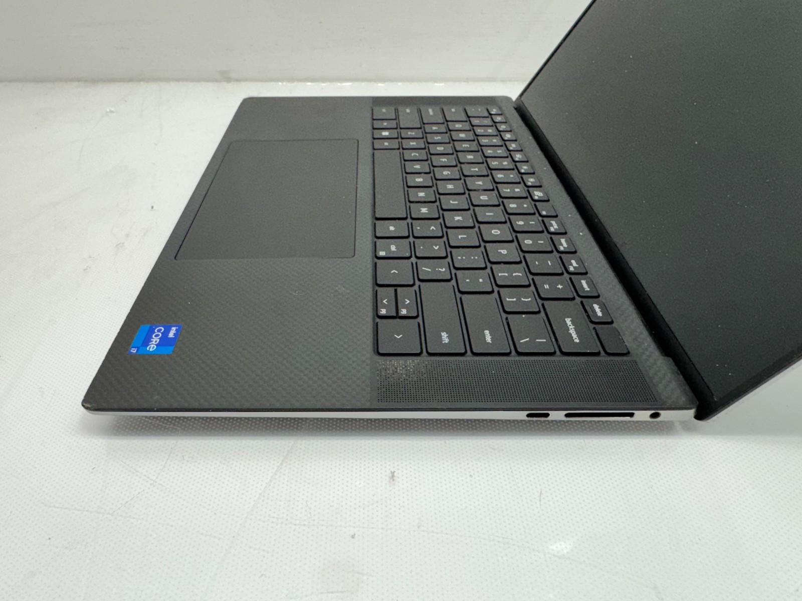 Dell Precision 5560 15.6″ Intel i7-11850H@2.5GHz 16GB 256GB T1200 **READ**