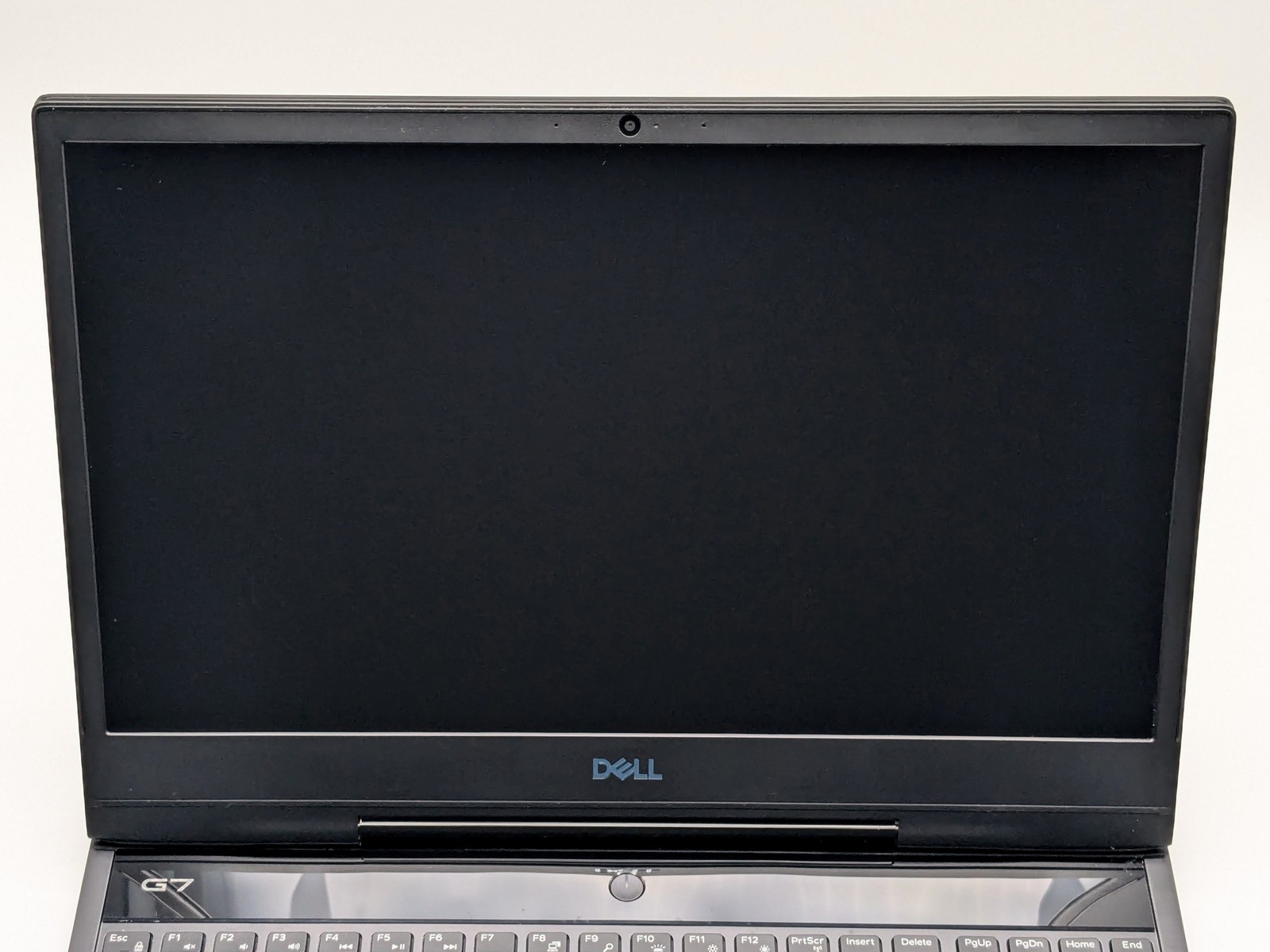 Dell G5 15 5590 15″ FHD I7-9750H 512GB 32GB W11 RTX 2080 Max-Q Backlit RGB 143Hz