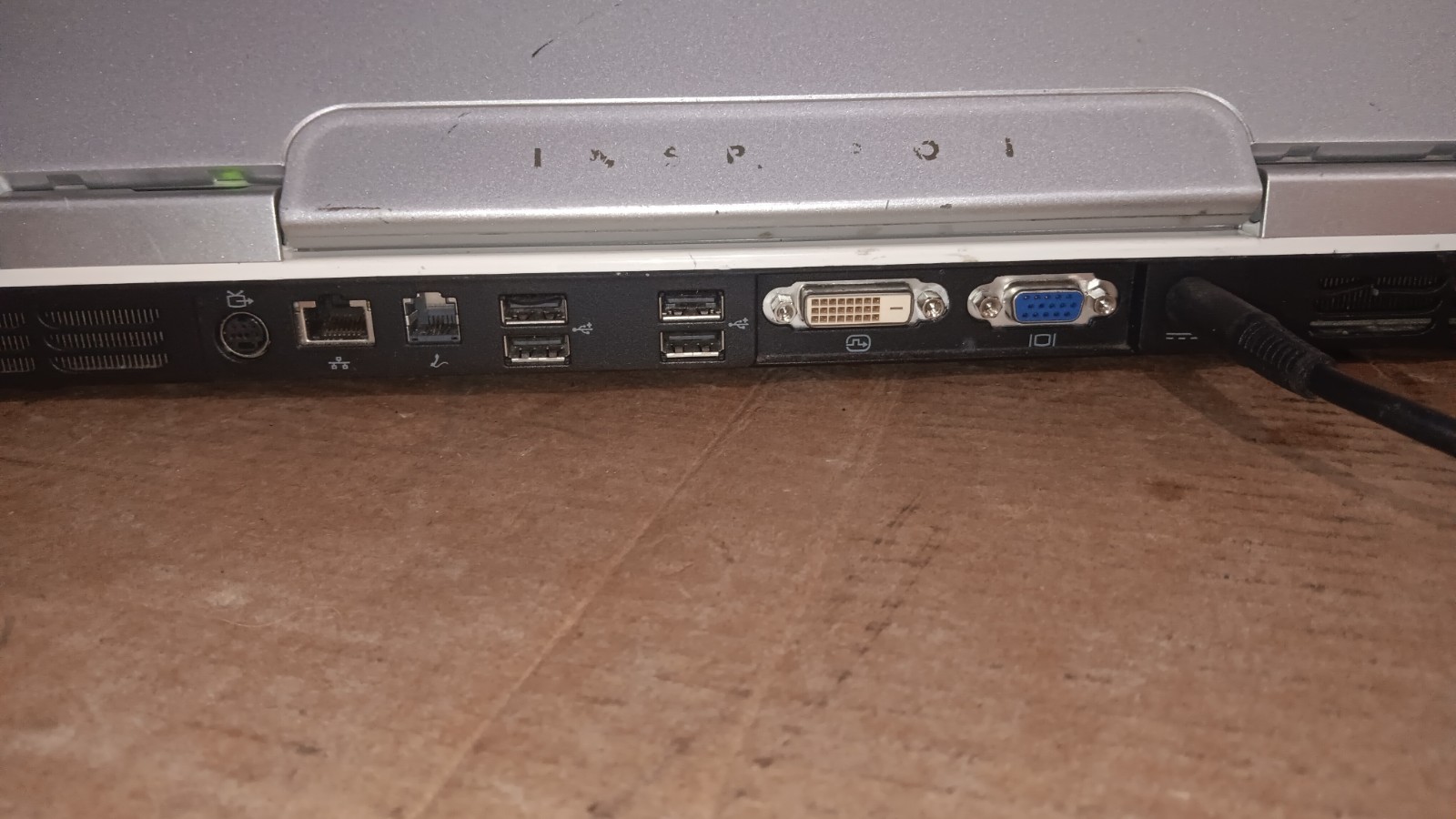 17″ Dell inspiron 9400 Gaming Windows XP Laptop Intel Core Duo 250 GB HD 17″ LCD