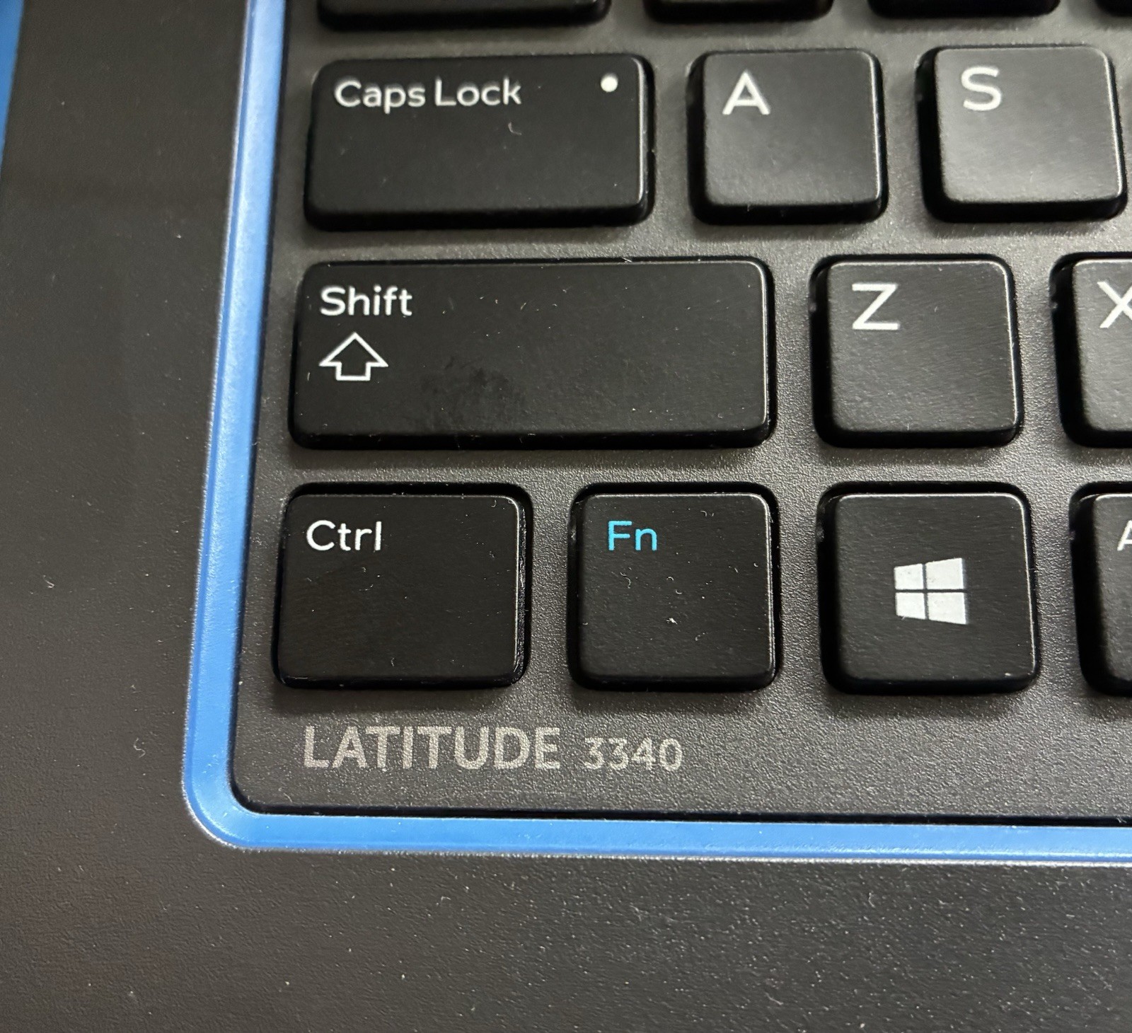 WORKING Dell Latitude 3340