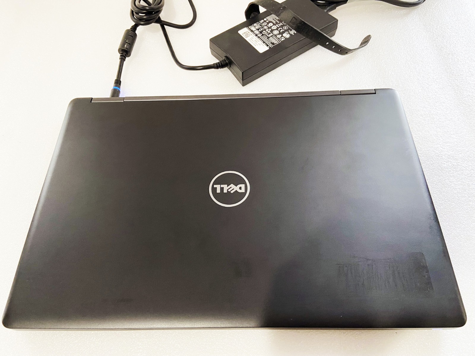 Dell Latitude 5580: 7th Gen Intel™ Core i5; 16GB RAM Laptop [Win 11 Pro 25H2]