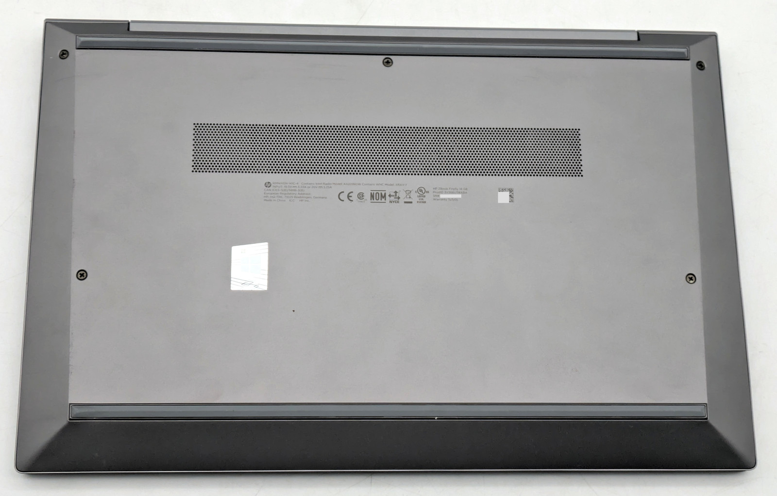 HP ZBook Firefly 14 G8 14″ i7-1185G7 32GB DDR4 512GB SSD Windows 11 Home
