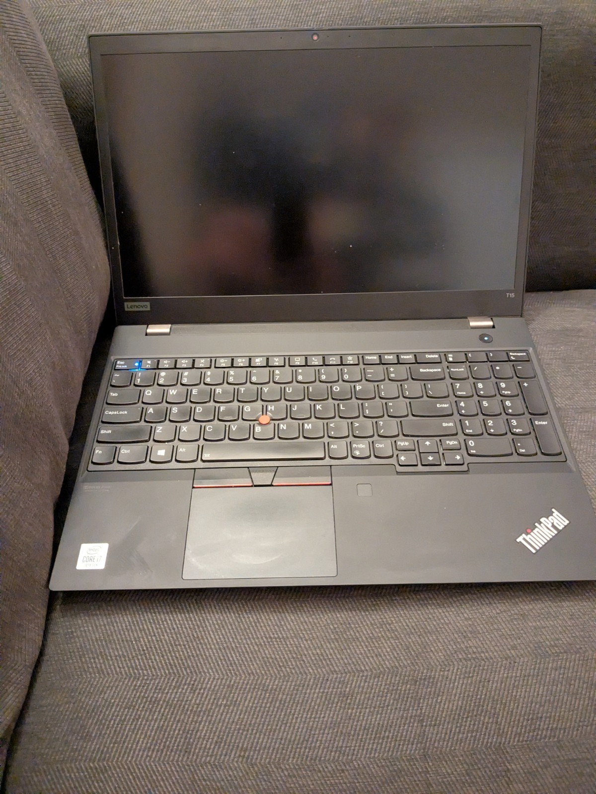 Lenovo ThinkPad T15 Gen 1 15.6″ I7-10510U 40GB & 256gb Nvme. Removable Ram. Win