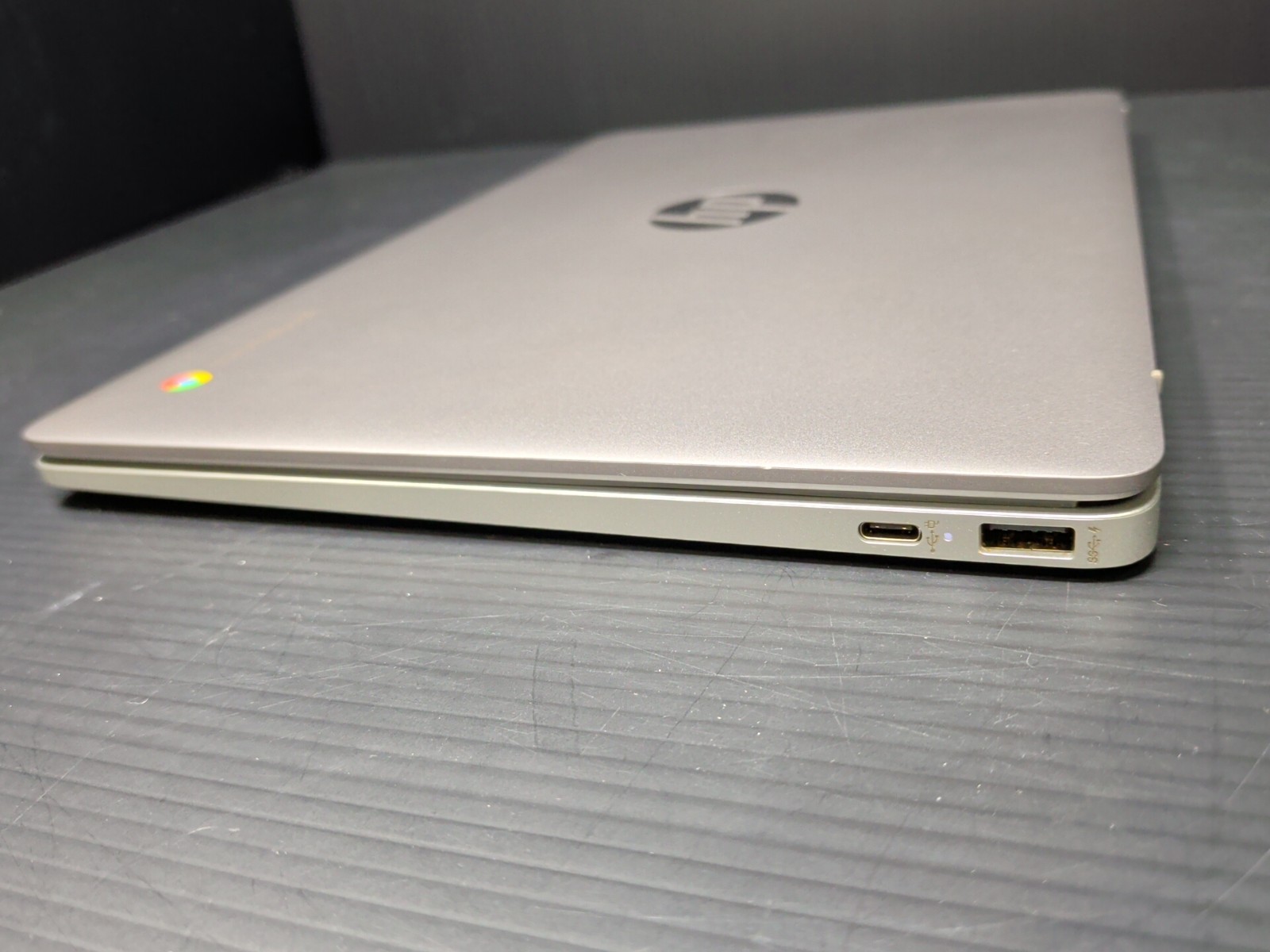 HP Chromebook 14 14a-na0023cl FHD 64GB N4020 4GB RAM