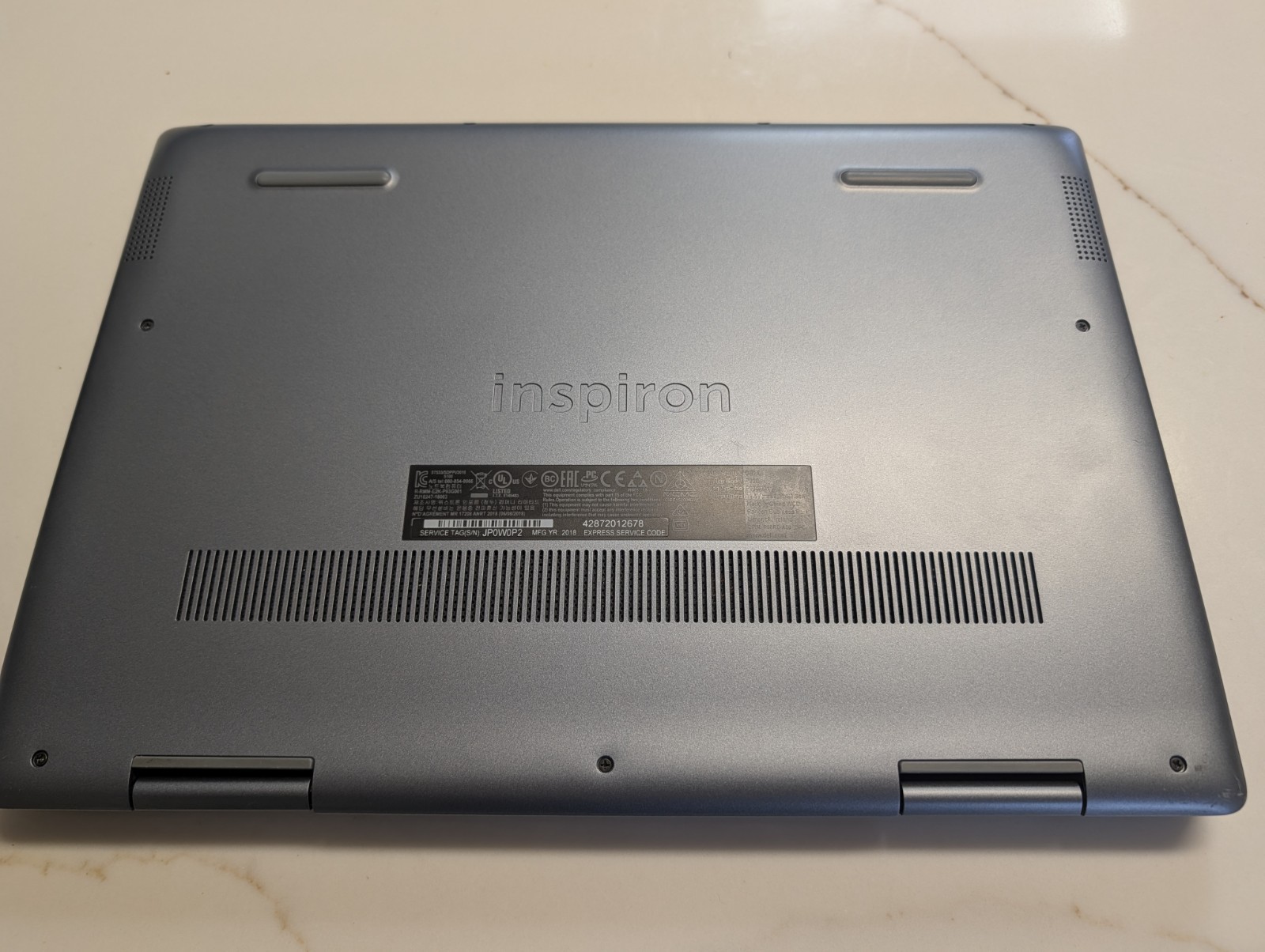 Dell Inspiron 5482 14″ 2-in-1 Touch i7-8565U 8GB RAM 256GB SSD Windows 11 MINT