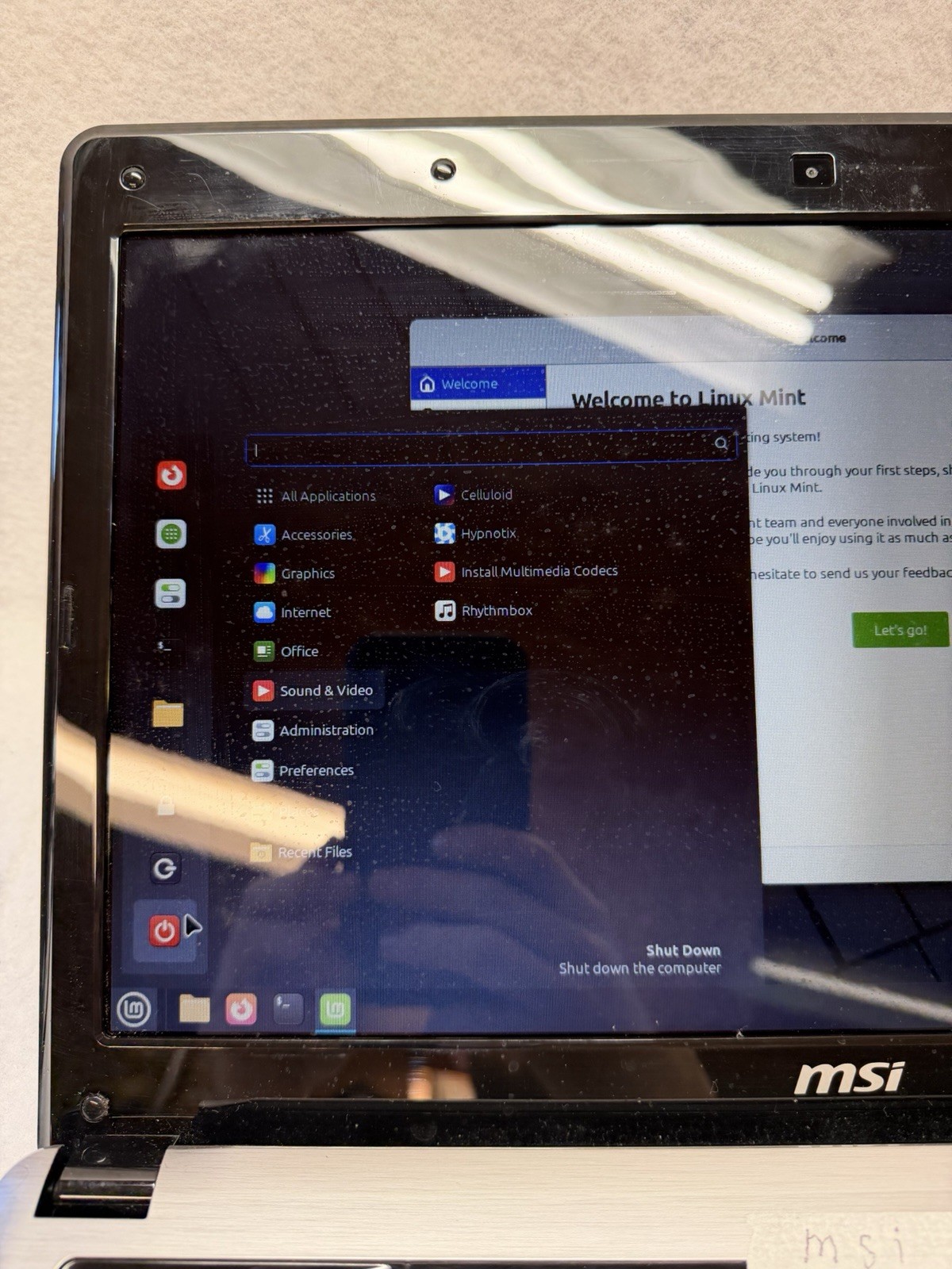 MSI Computer With Linux Mint 22.2. Intel Core i5-2410M