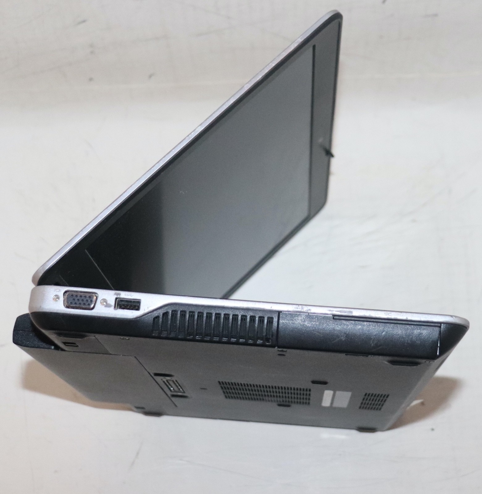 Dell Latitude E6440|Core i5@2.70 GHz|8GB RAM|320GB HDD|WIN 7.PROF|Webcam