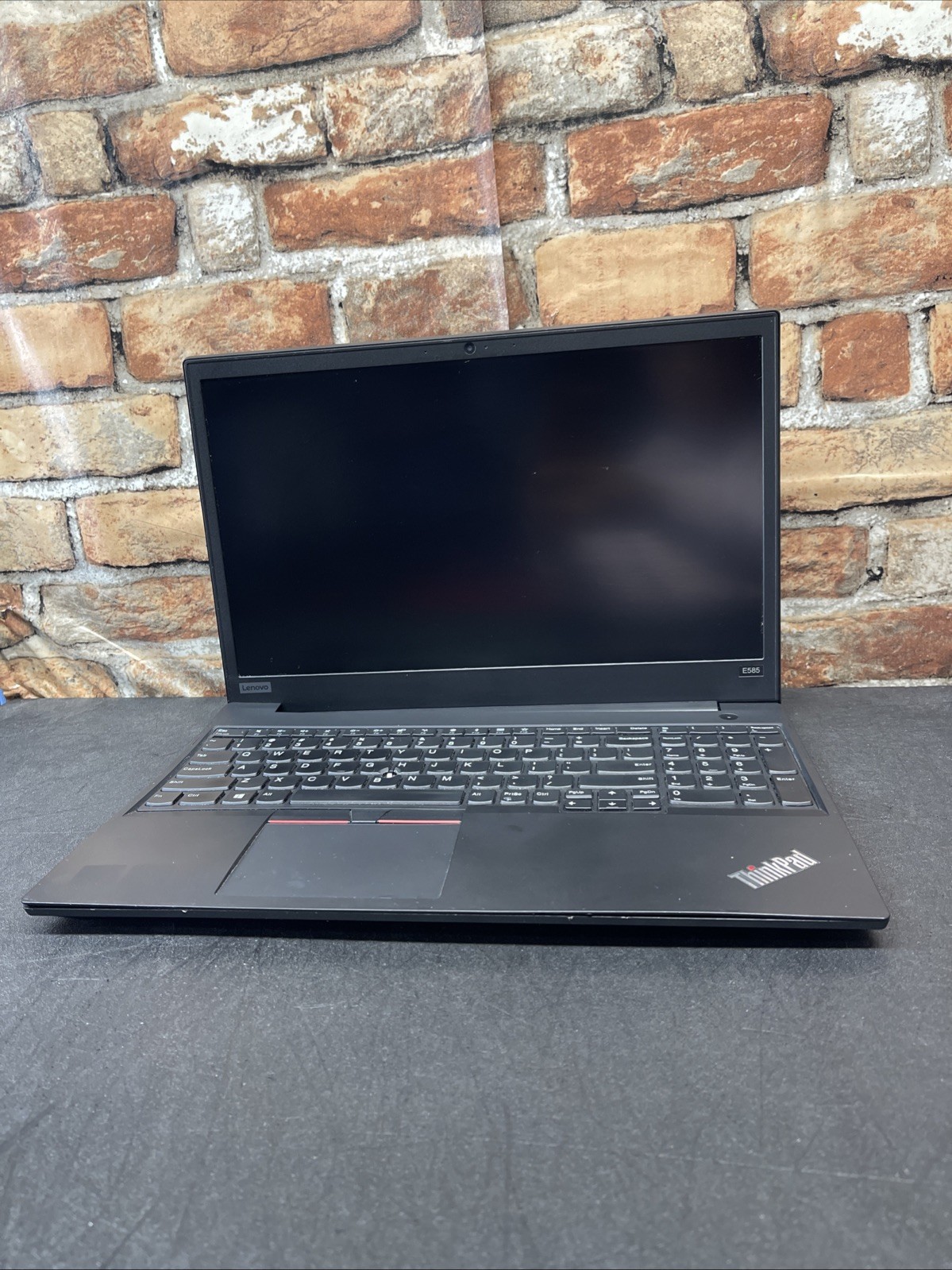 Lenovo ThinkPad E585 Tested LCD Screen w/ Chassis & Battery – No Motherboard’s