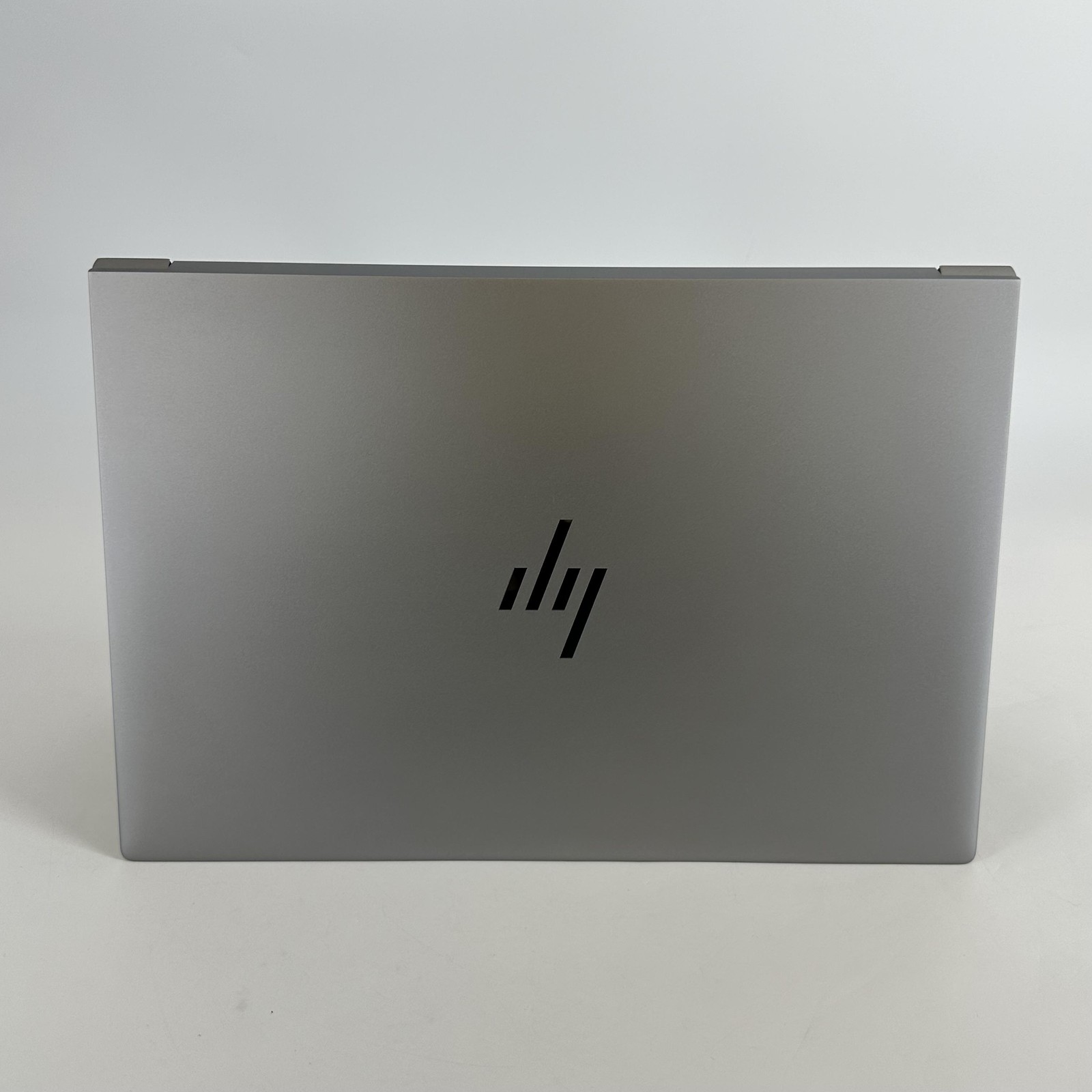 HP ZBook Studio 16 G10 UHD+ 2.5GHz i7-13800H 32GB 512GB SSD RTX A1000 FRAME GAP