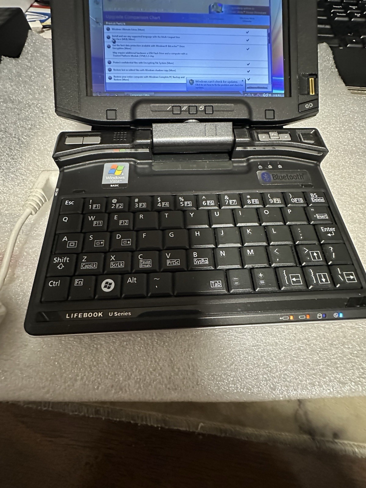 Fujitsu Lifebook U810 with Windows Vista OS
