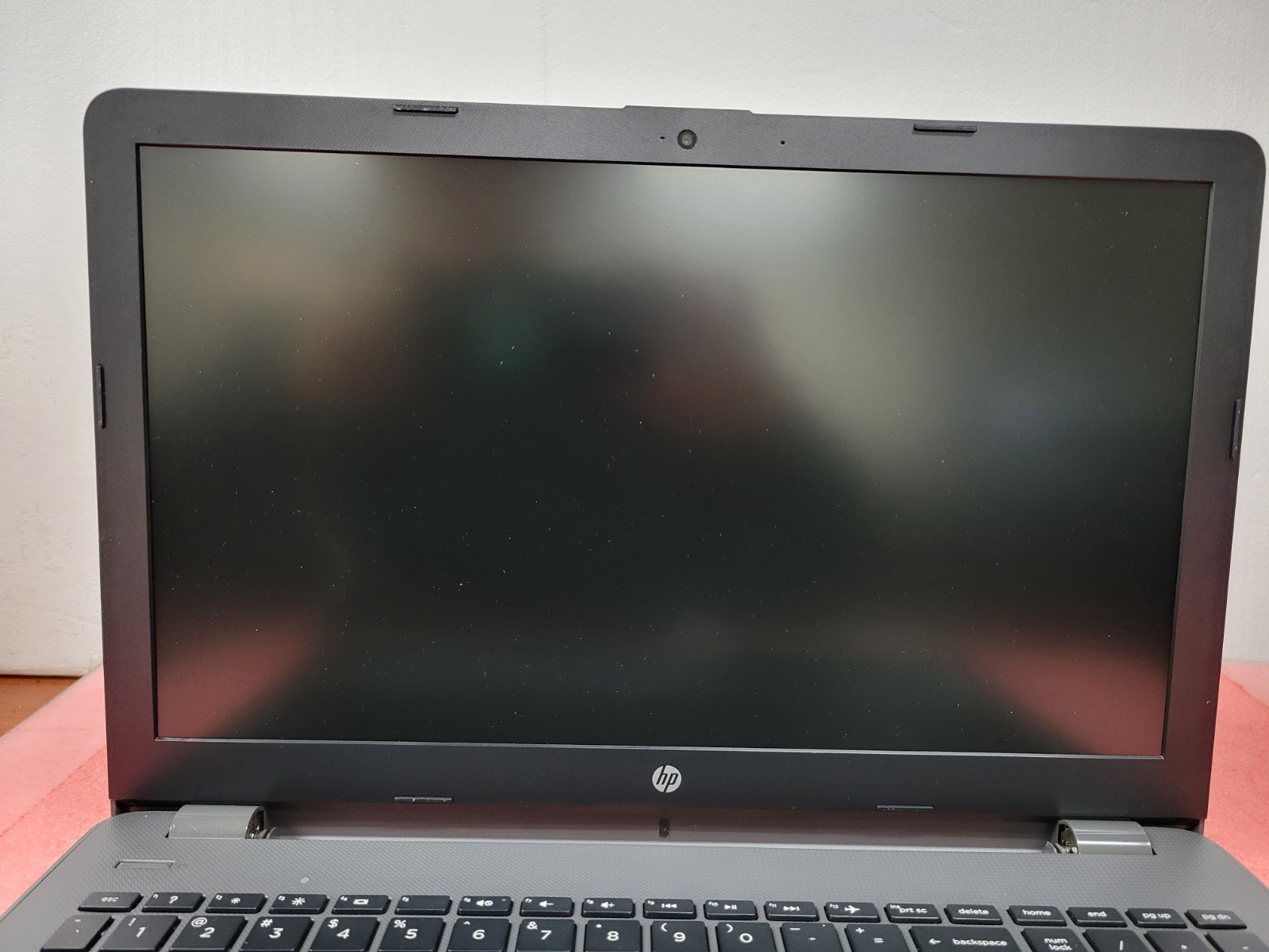 HP 250 G6 i5-7200U@2.5GHz 8GB RAM *AS IS/No HDD/No OS/No Battery/BIOS* | LP436