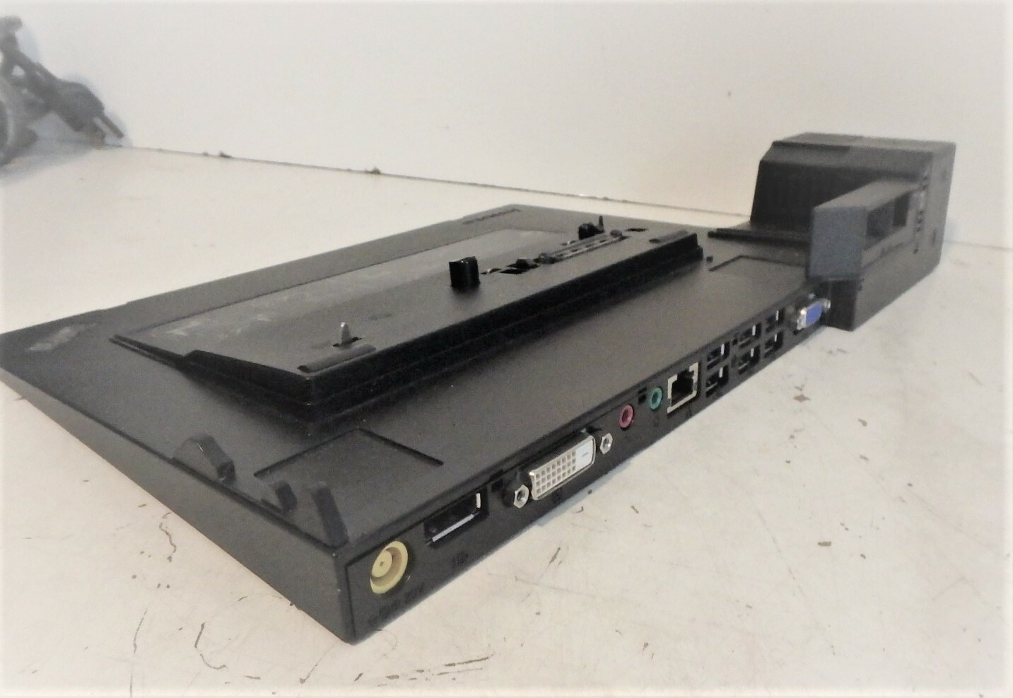 IBM Lenovo ThinkPad Mini Dock Series 3 4337 0C10040, 04W3940 w/o Keys #0C10040