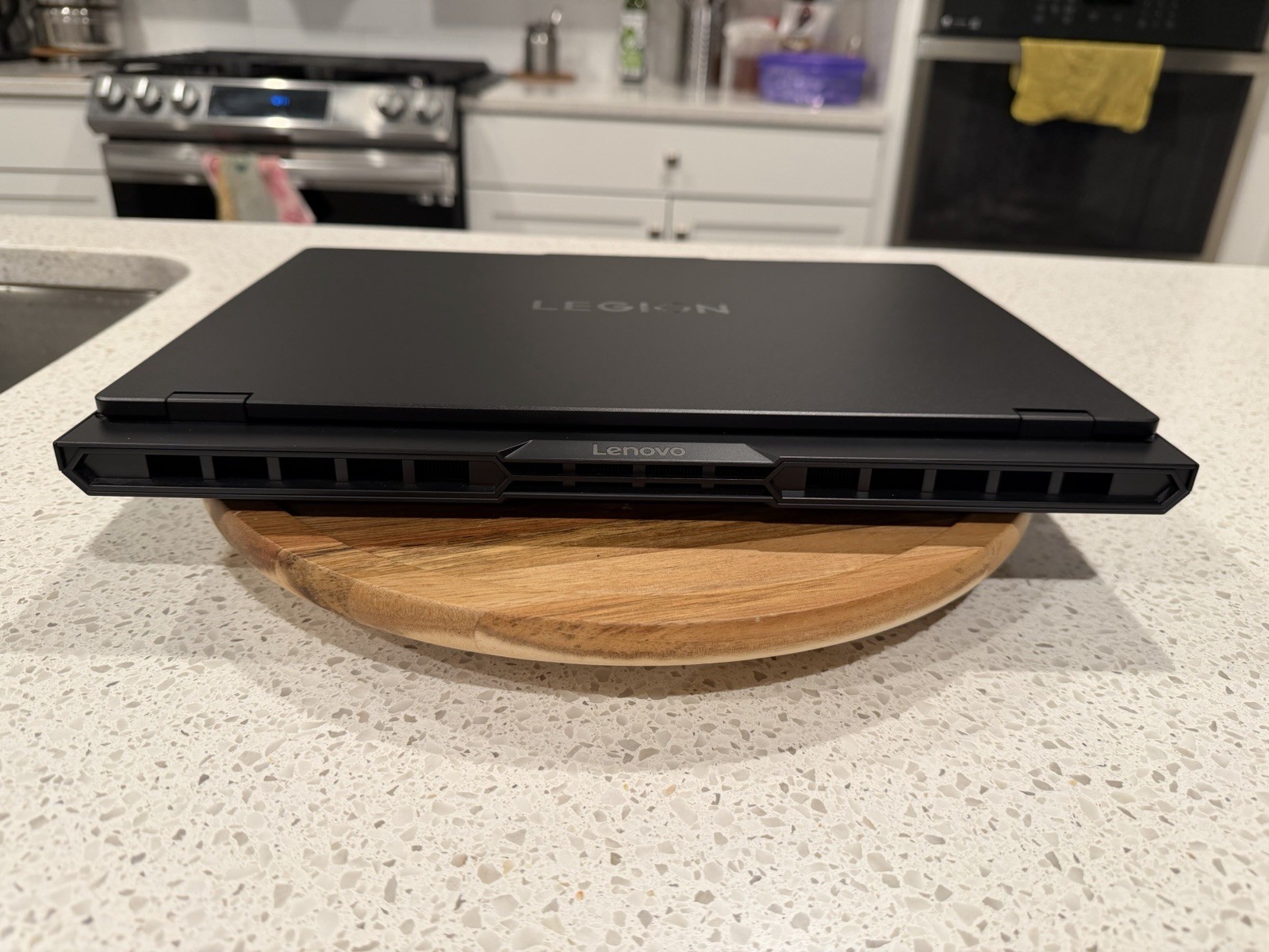 Lenovo Legion Pro 5 16IAX10 16″ Ultra 9 275HX 32GB DDR5 1TB SSD RTX 5070 ✅ MINT✅