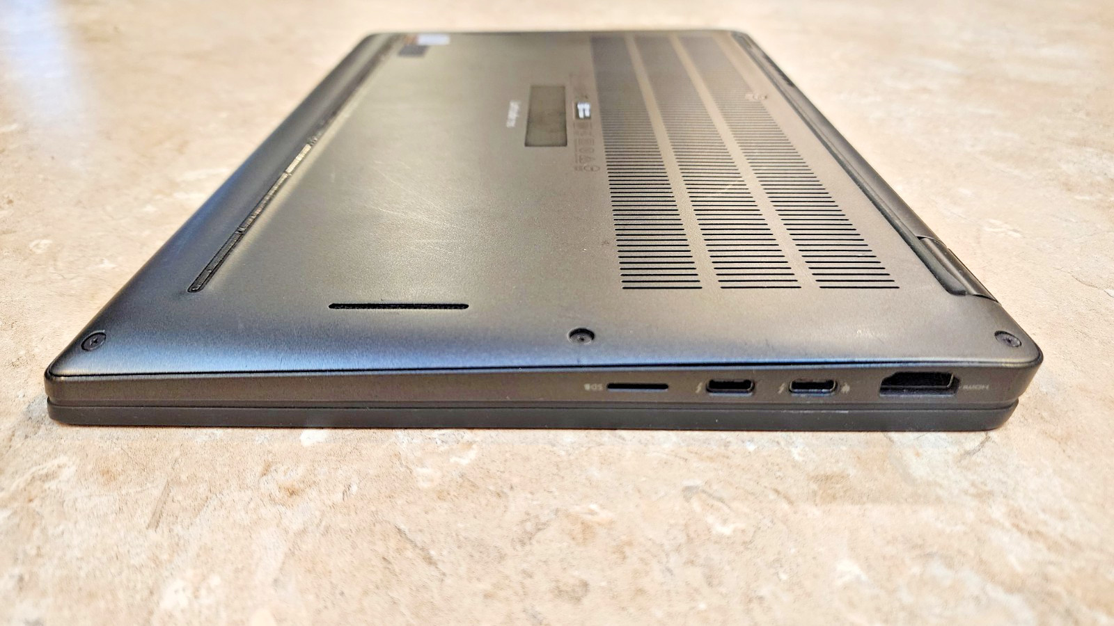 Dell Latitude 7310 13.3″ FHD i5-10310U 16GB RAM No SSD