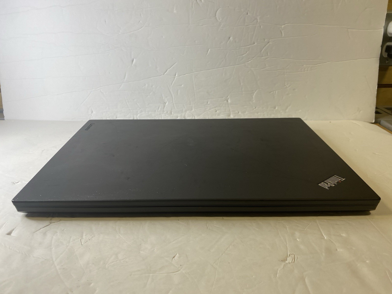 Lenovo ThinkPad T560 Intel i5-6200U @2.40GHz 8GB 256GB 15.6″