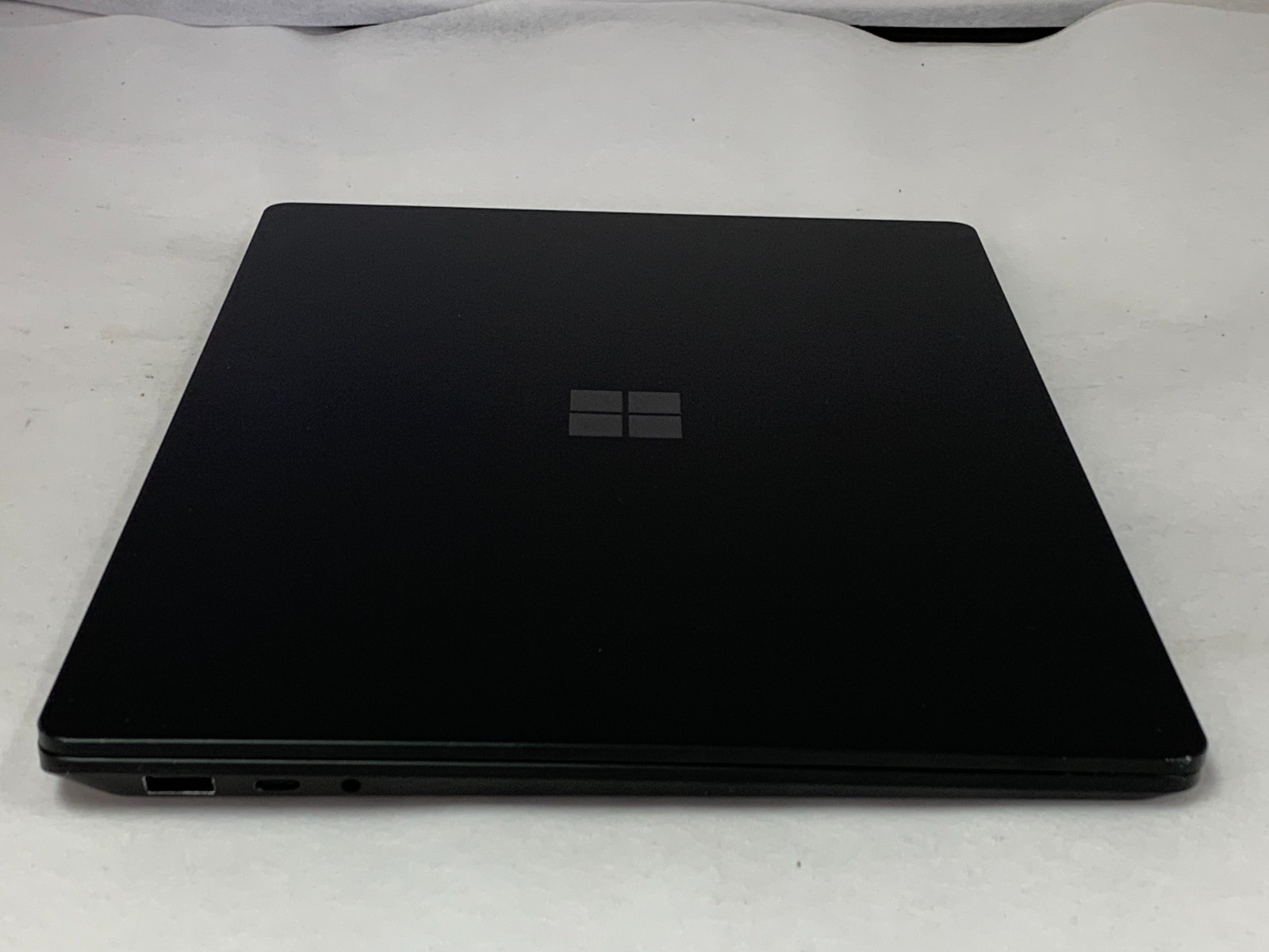 Microsoft Surface Laptop 3 1868 13.5″ Touch i7-1065G7 1.3GHz 16GB 512GB W11P