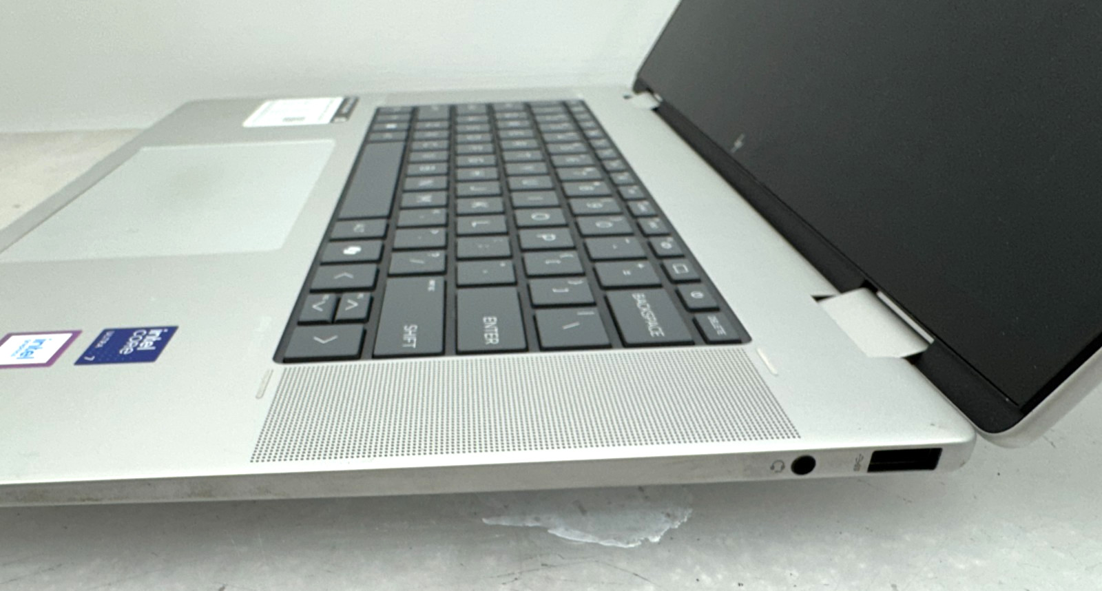 HP ENVY X360 16-ac0023dx Touch Ultra 7 155U@1.70GHz 16G 1TB SSD Win11 No Battery