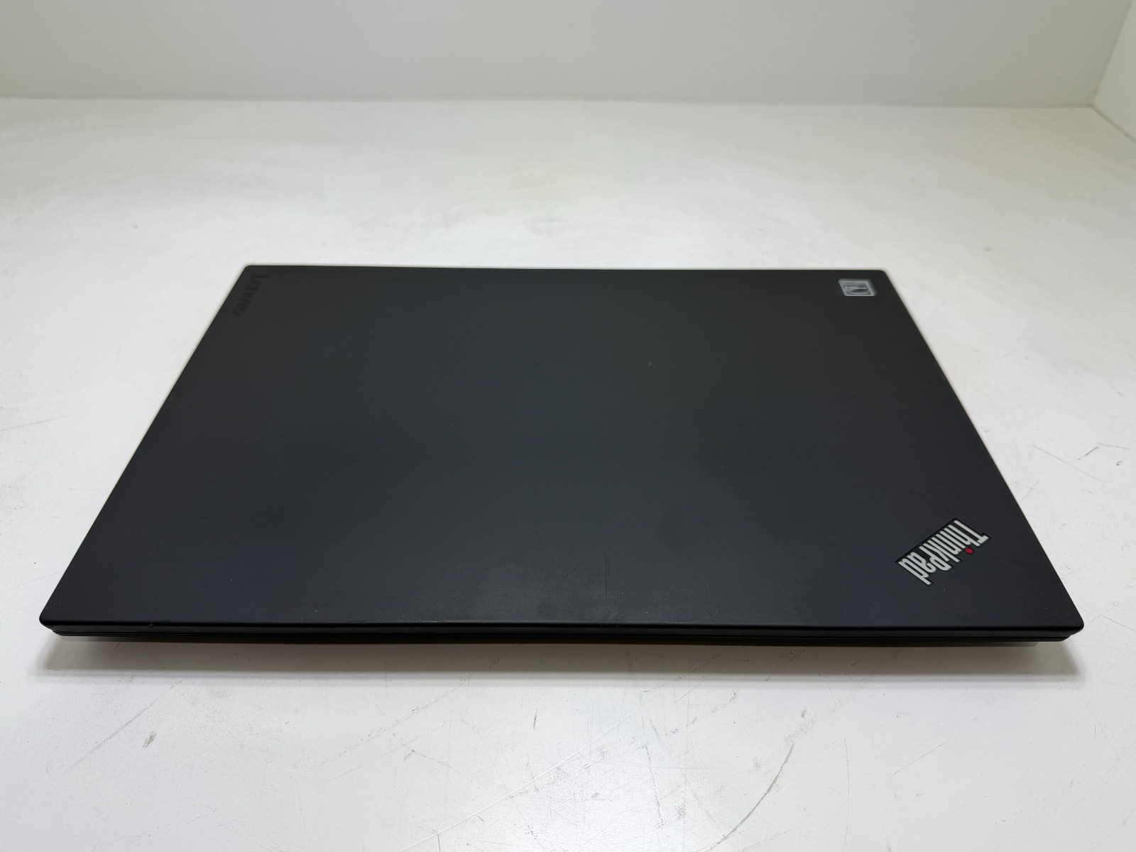 Lenovo ThinkPad P52s Intel Core i7-8650U 8GB RAM 256GB SSD Win 11